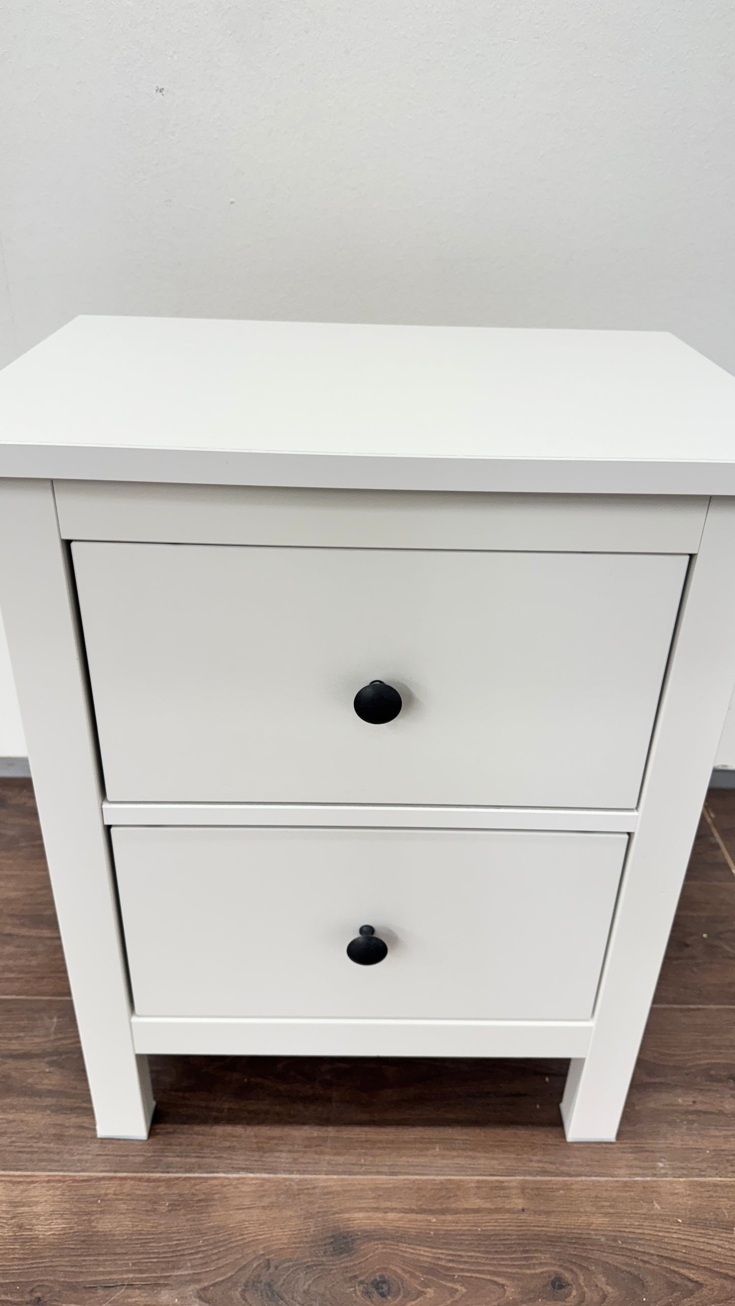 Ikea HEMNES Lipasto, 2 laatikkoa, valkoiseksi petsattu, 54x66 cm Kalustori