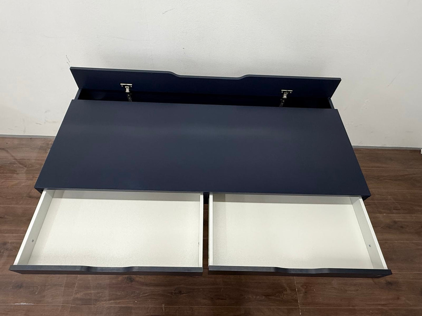 Ikea ALEX Työpöytä, 132x58 cm Kalustori