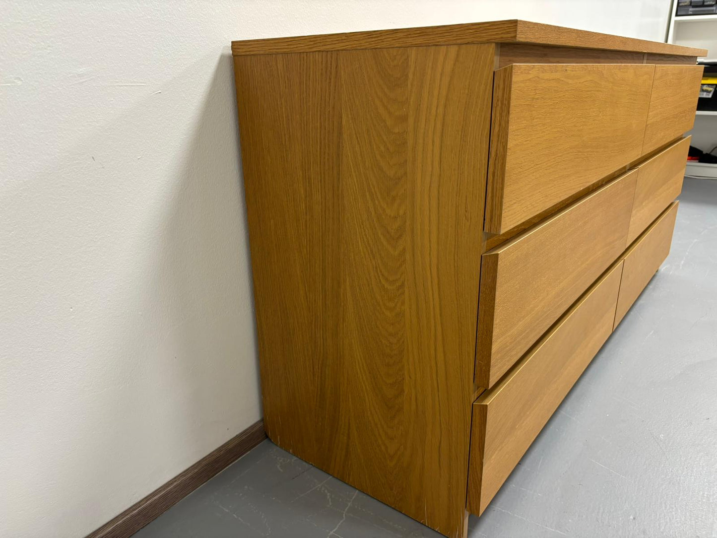 Ikea Malm Lipasto