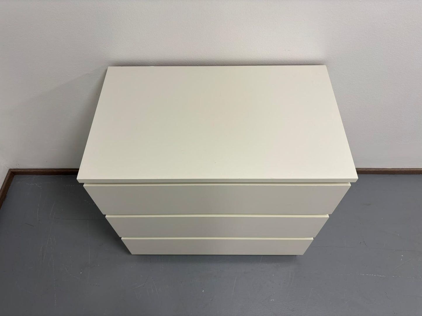 Ikea Malm Lipasto