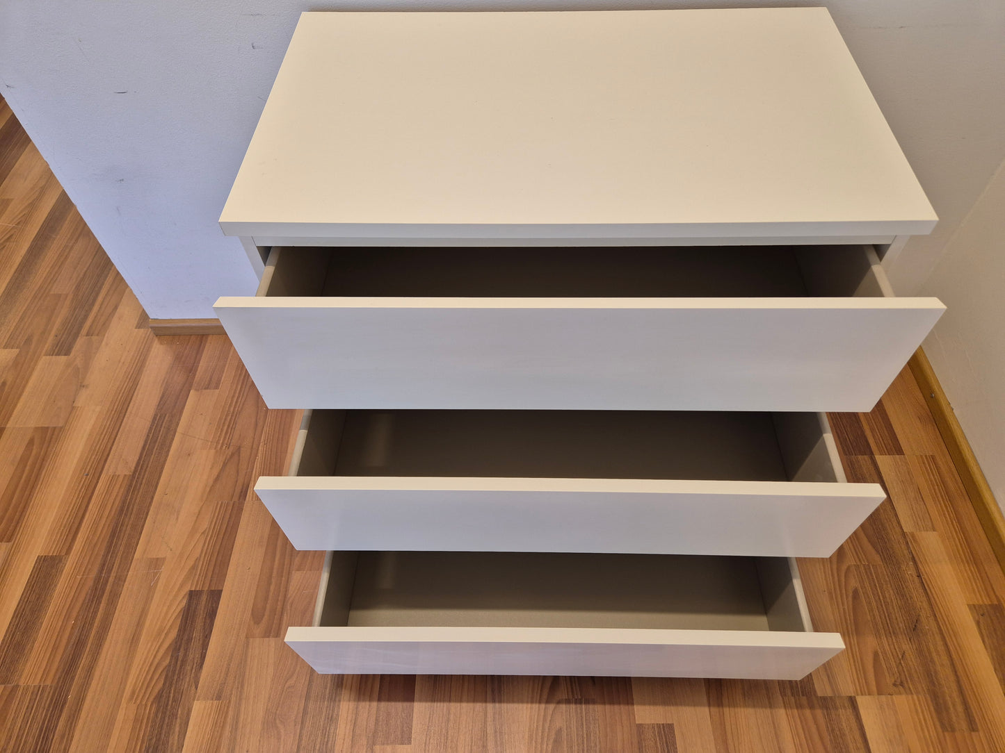 Ikea Malm Lipasto