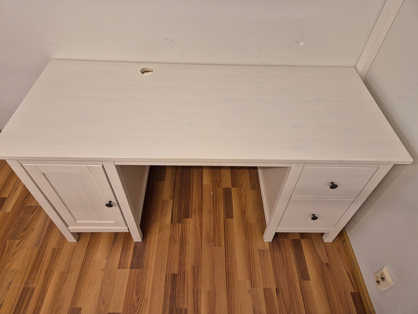 Ikea Hemnes Työpöytä