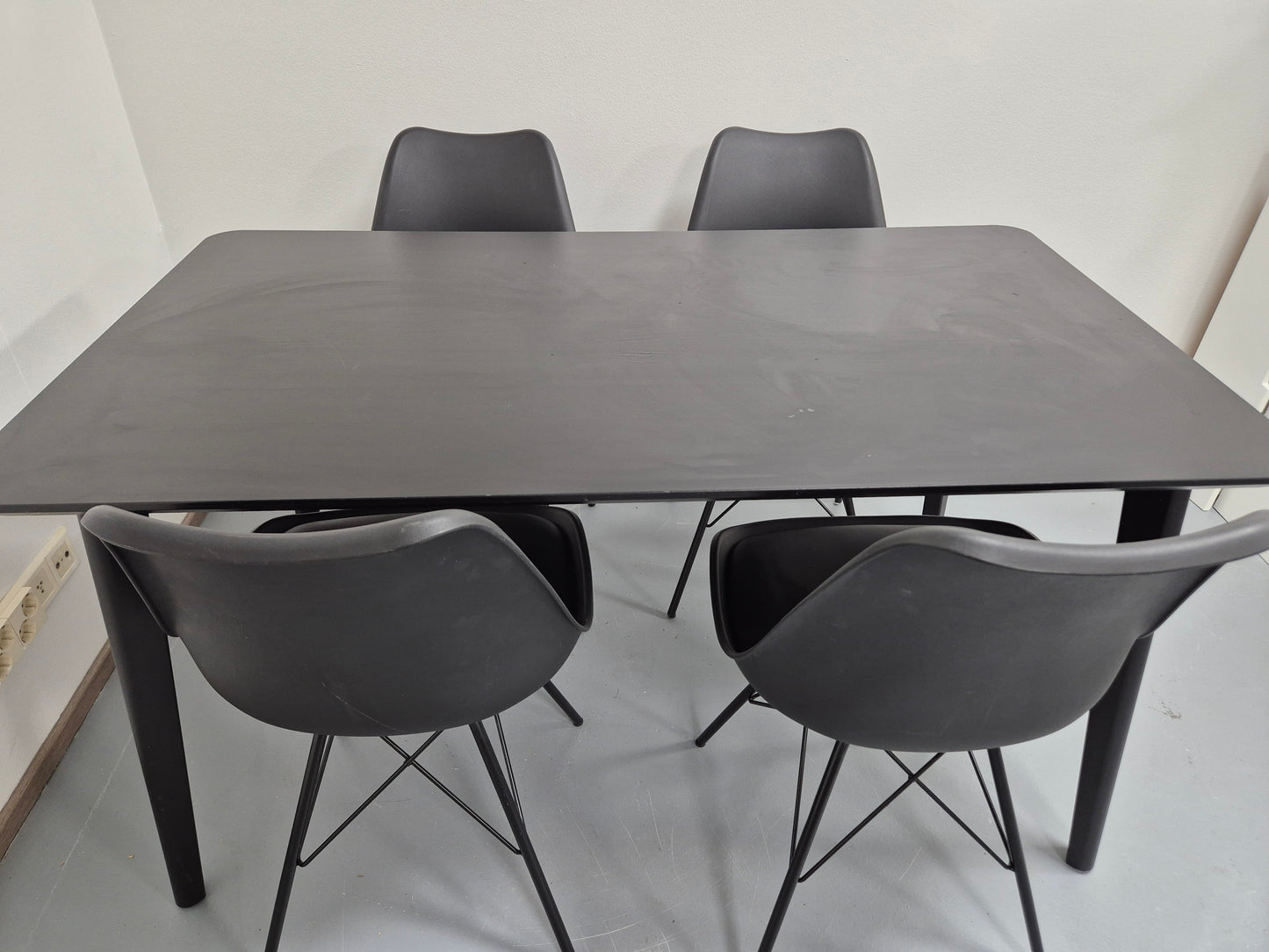 Ikea LISABO Ruokapöytä ja 4 Tuolia