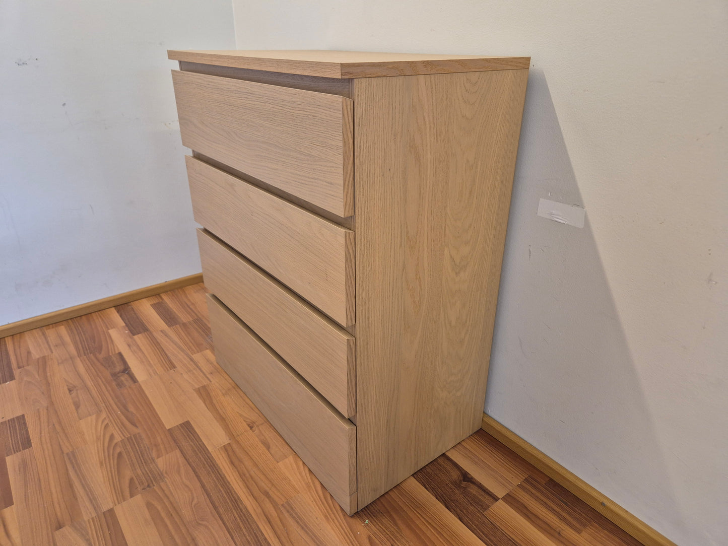 Ikea Malm Lipasto