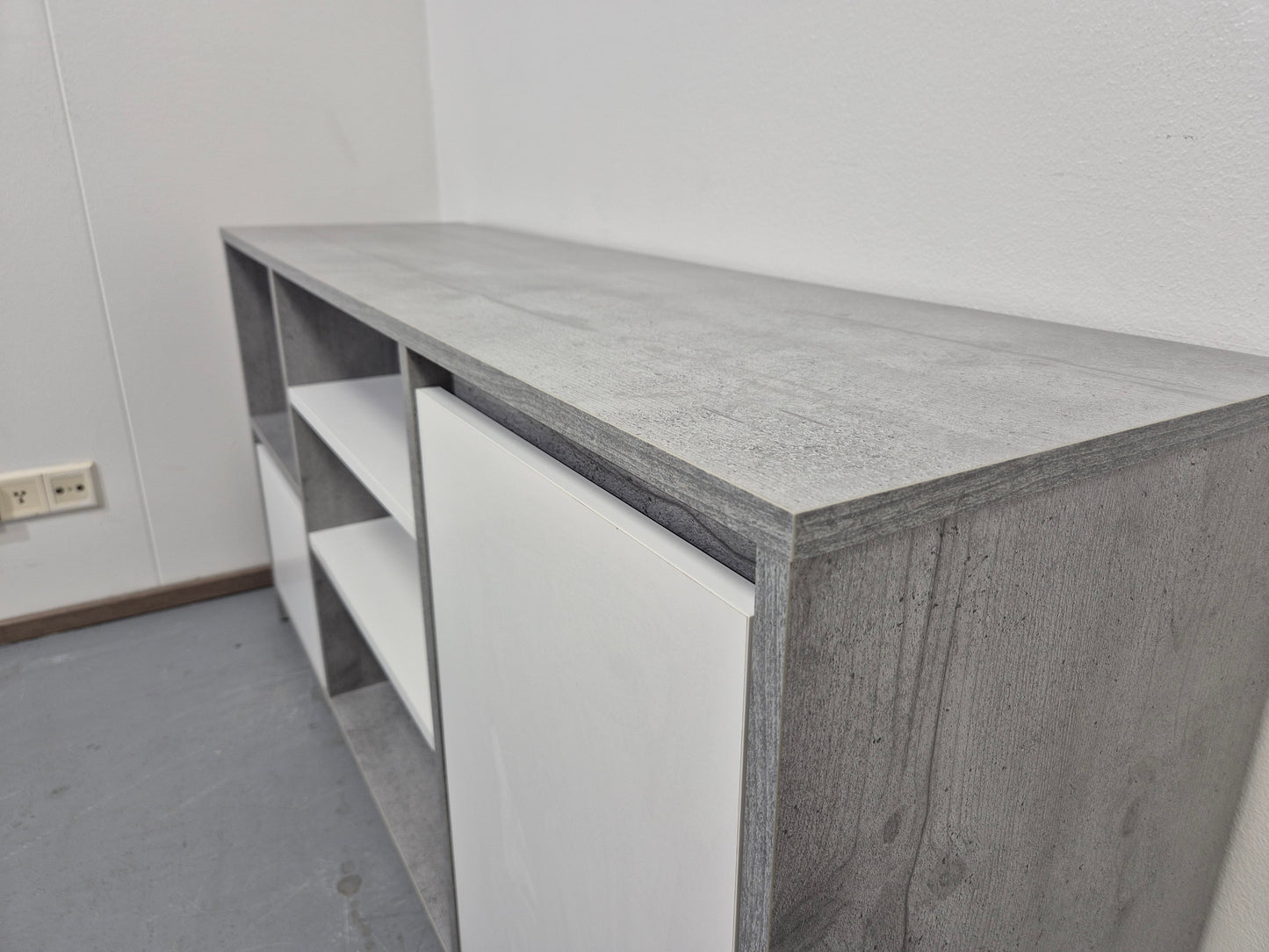 Jysk Billund Senkki/Lipasto