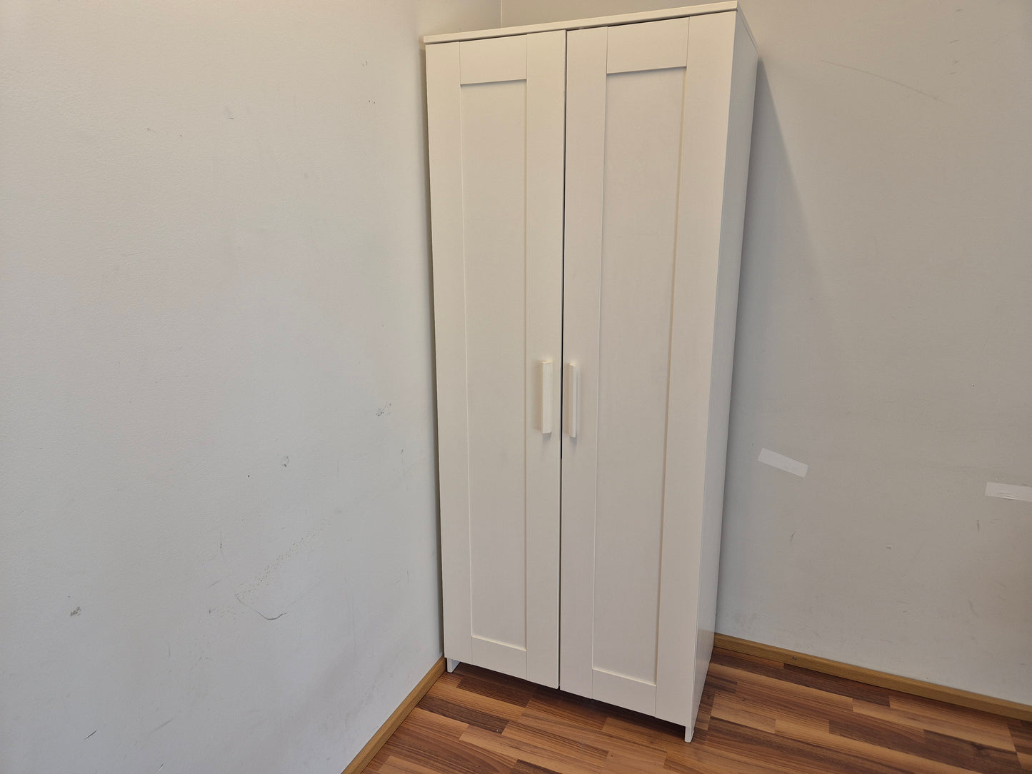 Ikea Brimnes Vaattekaappi
