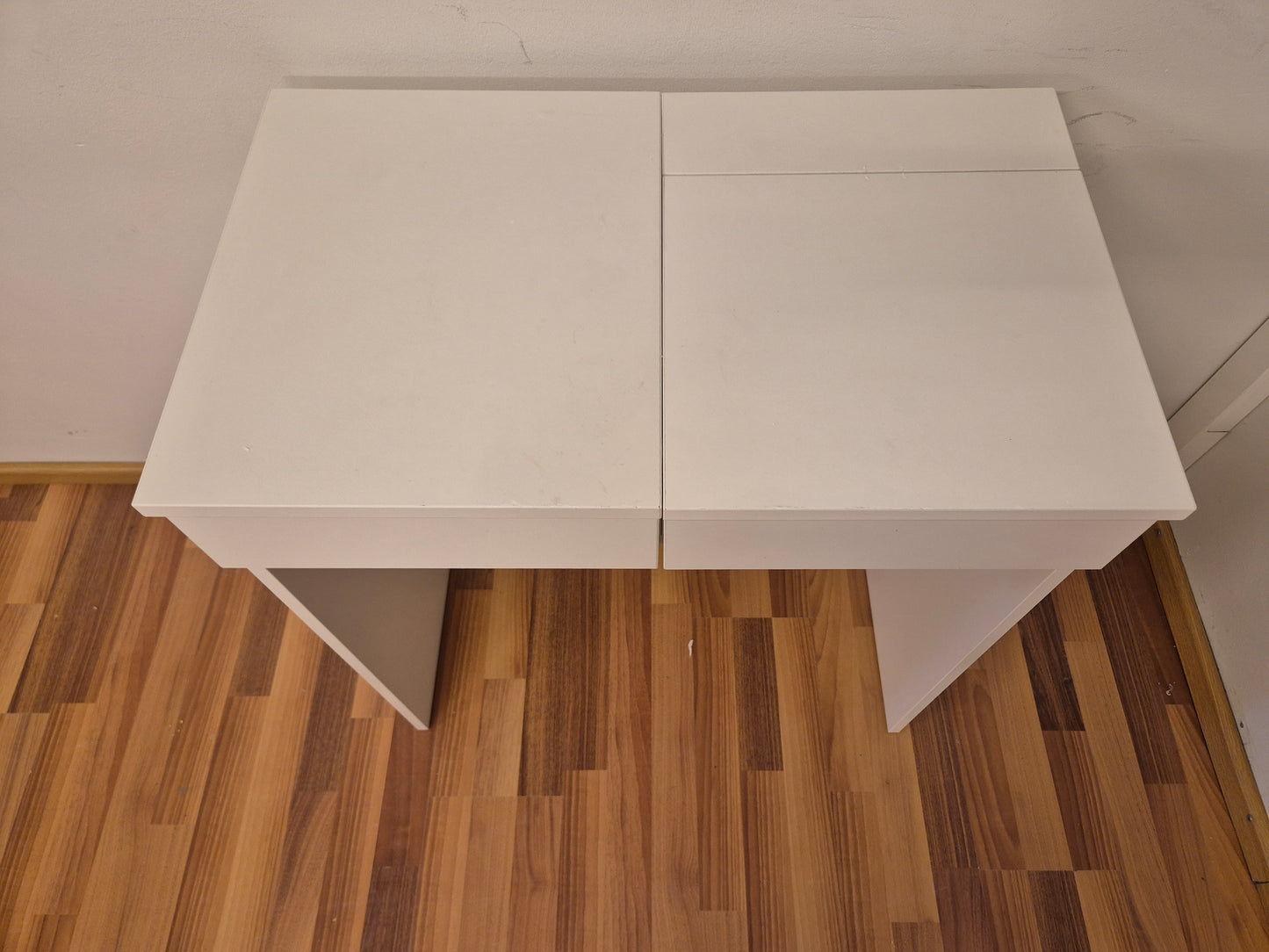 Ikea Brimnes Meikkipöytä