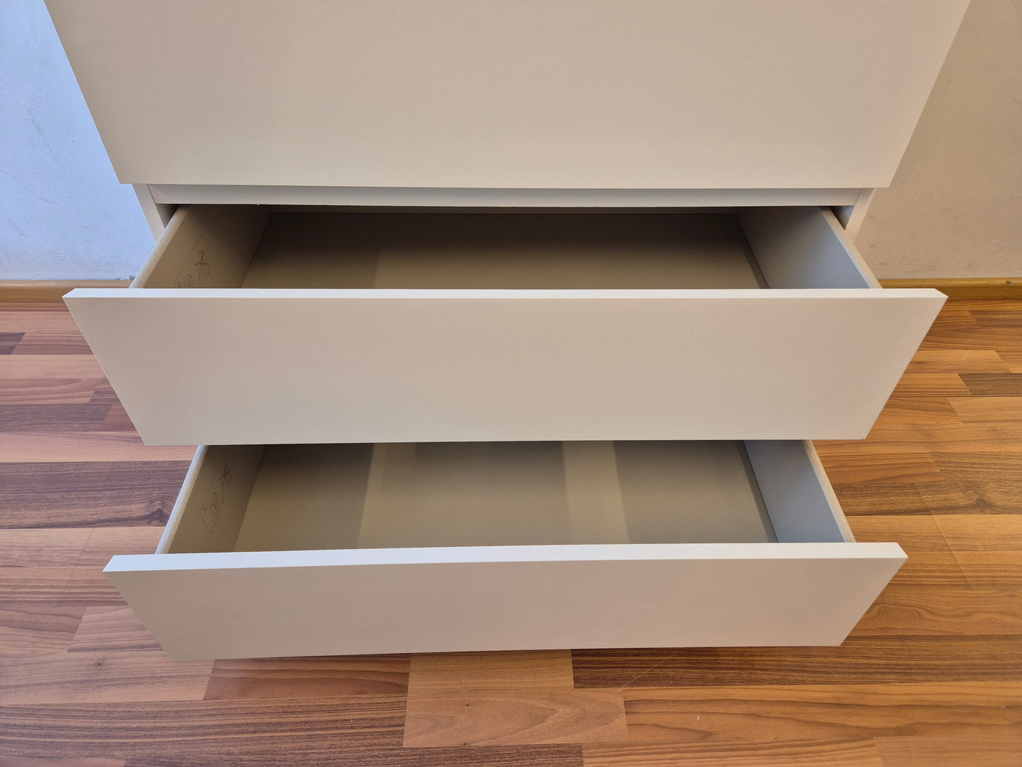 Ikea Malm Lipasto