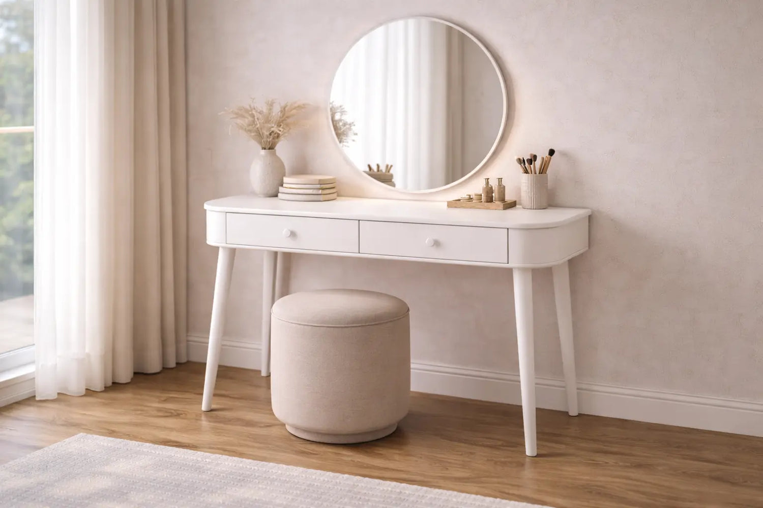 Meikkipöytä Kalustori