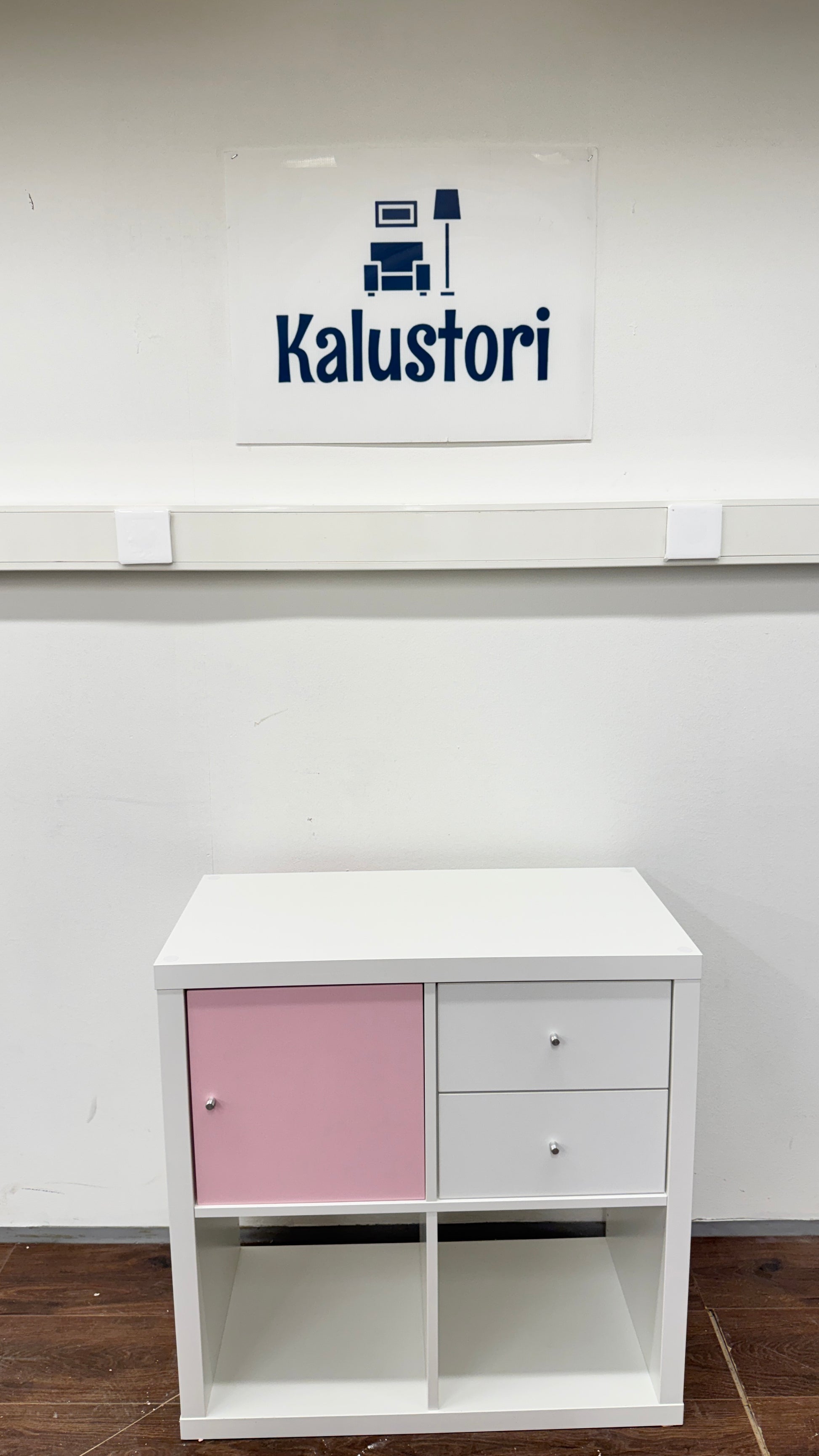 Ikea KALLAX Hylly ja ovi/2 laatikkoa, valkoinen, 77x77 cm Kalustori