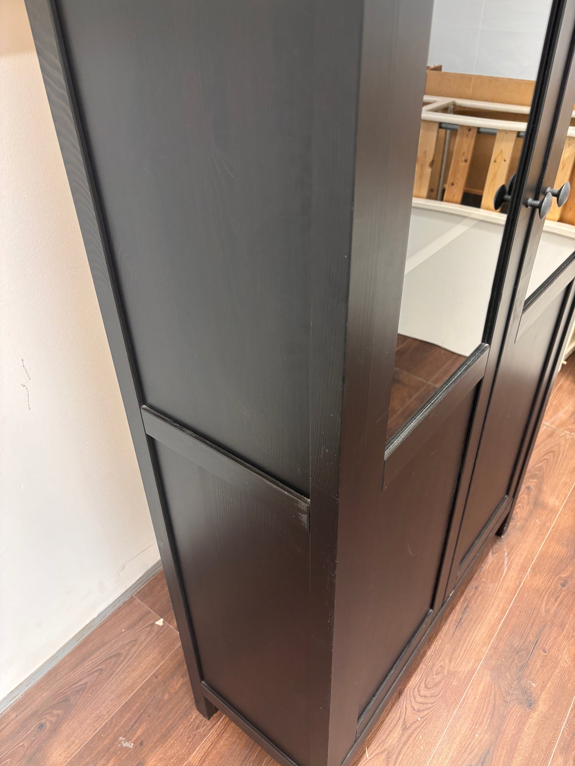 IKEA Hemnes ,vitriinikaappi ,mustanruskea Kalustori