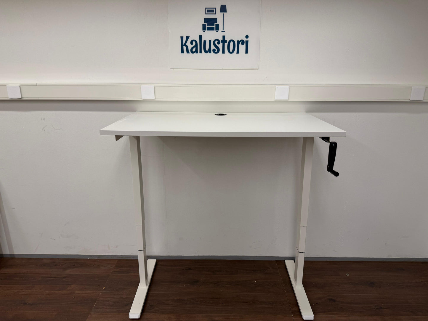 Belliani Säädettävä Työpöytä Kalustori
