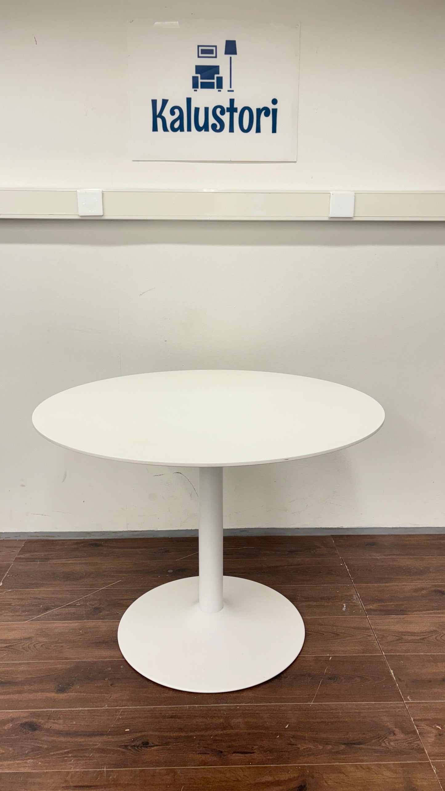 Ikea Docksta Pyöreä ruokapöytä Kalustori