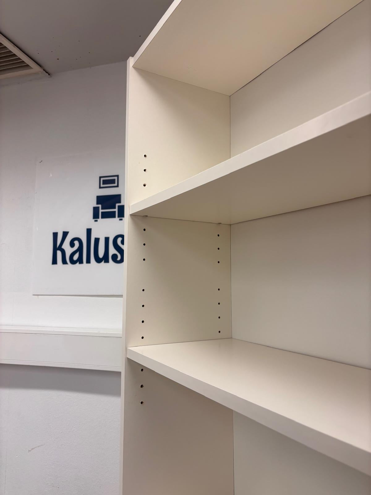 Ikea BILLY
Kirjahylly, valkoinen, 80x28x202 cm Kalustori
