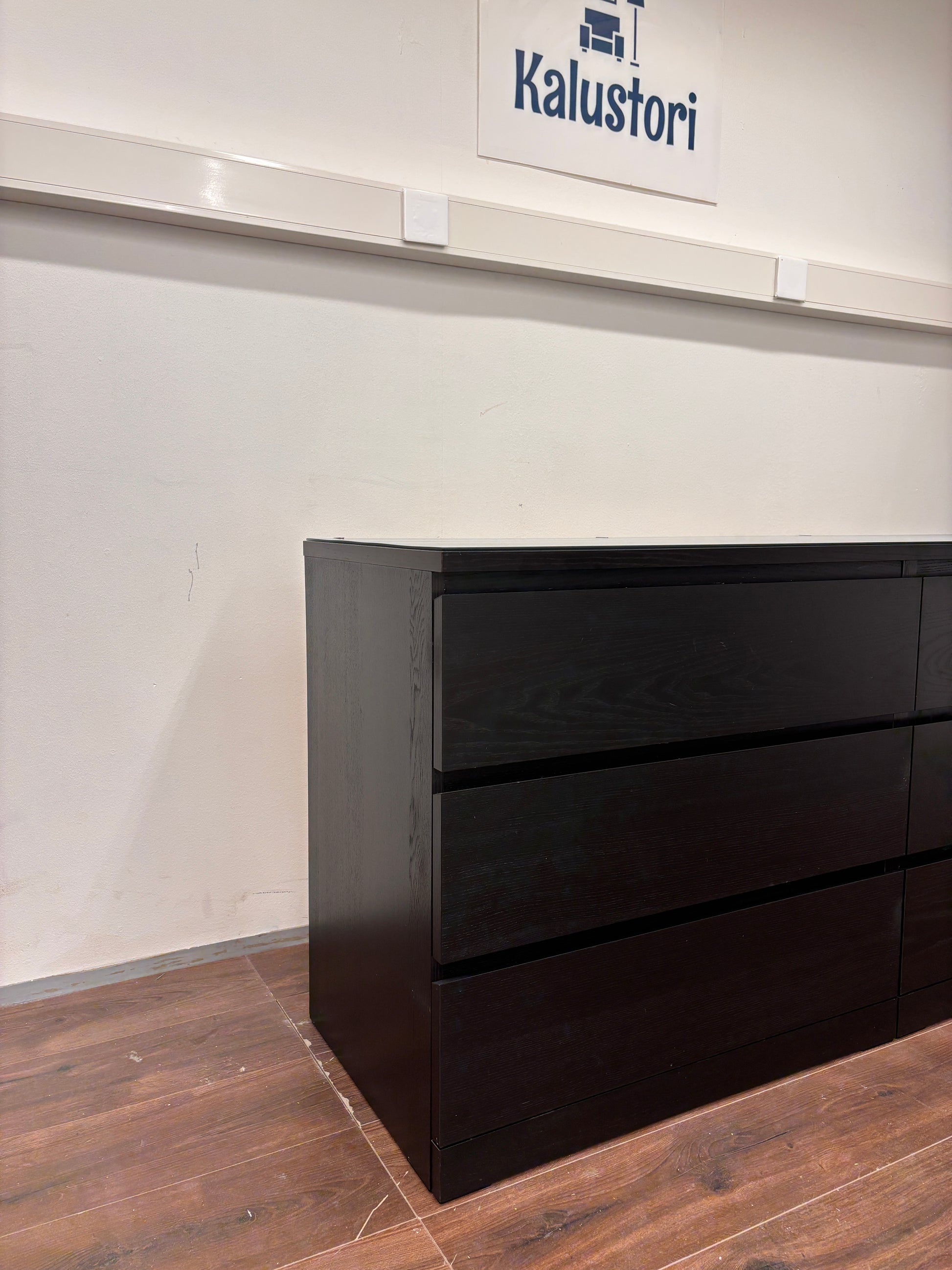 Ikea Malm 6 Laatikkoa Lipasto, musta, 160x78 cm/Senkki (Lasilevyllä) Kalustori