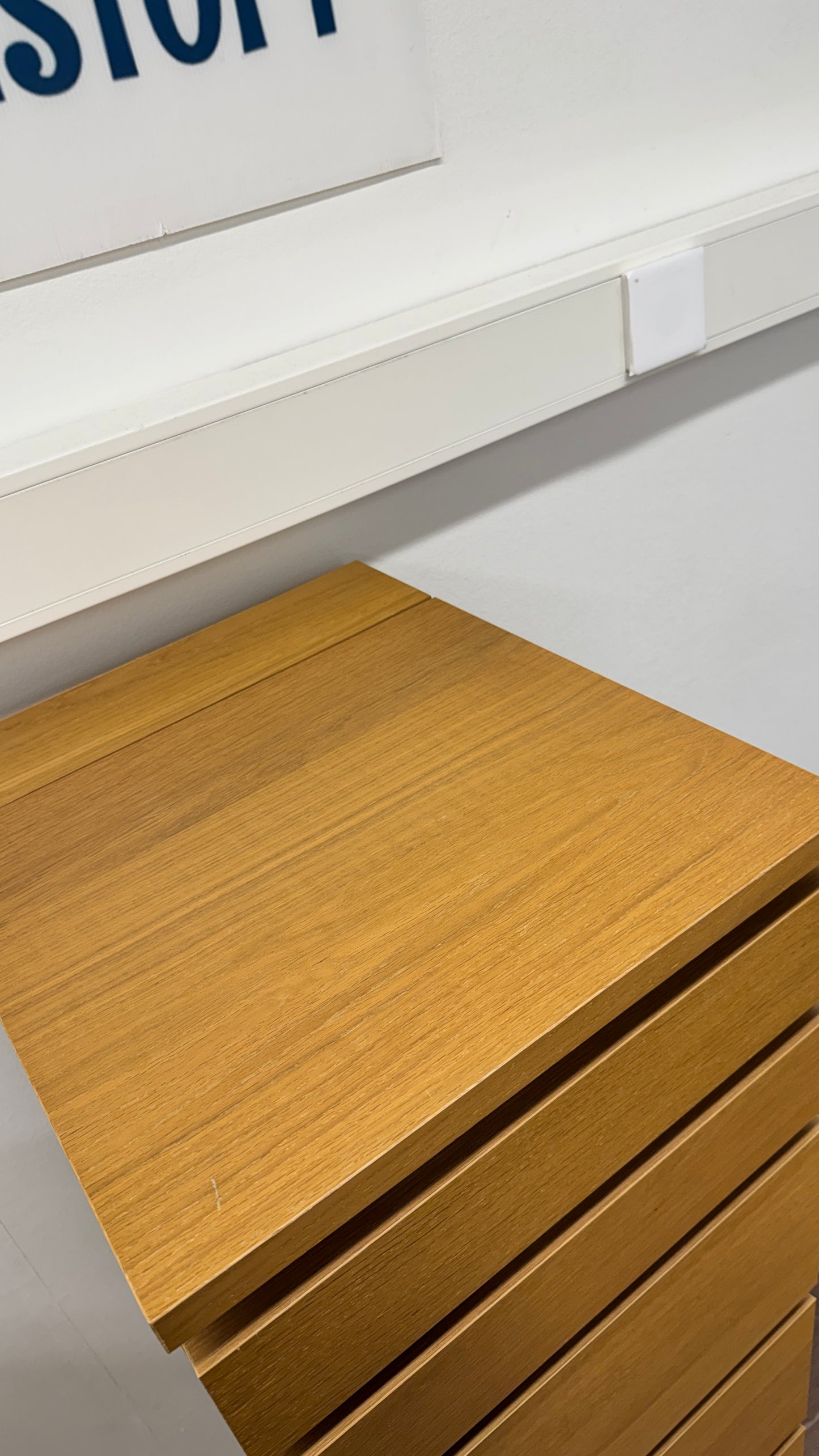 Ikea MALM Korkea Lipasto Peilillä 123x48 cm Kalustori