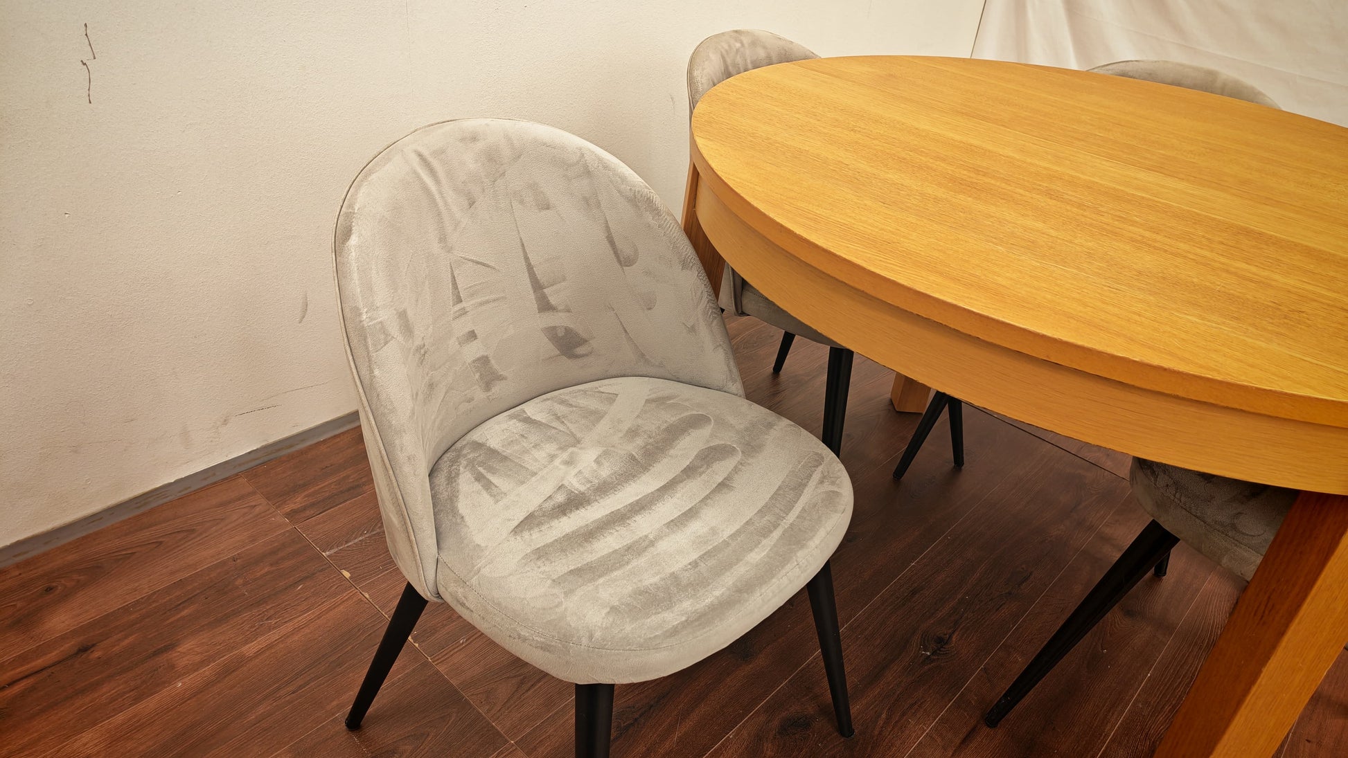 Ikea Bjursta Ruokapöytä ja tuolit Kalustori