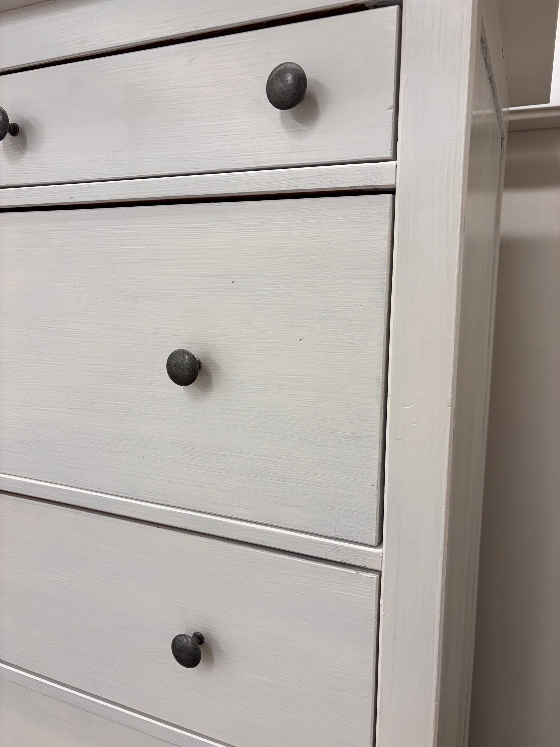 Ikea HEMNES Lipasto, 6 laatikkoa, valkoiseksi petsattu, 108x131 cm Kalustori