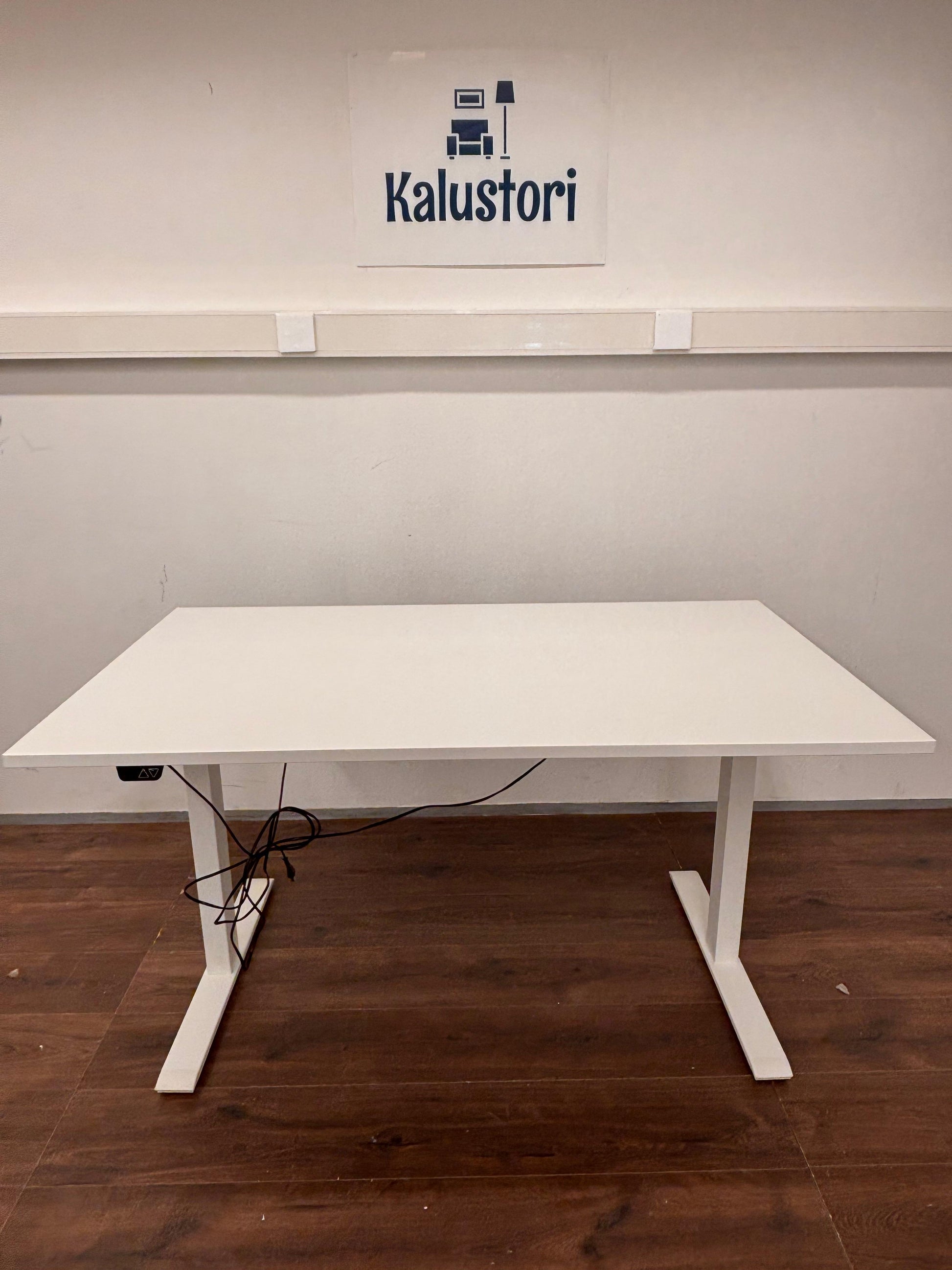 Ikea Rodulf sähköpöytä Kalustori