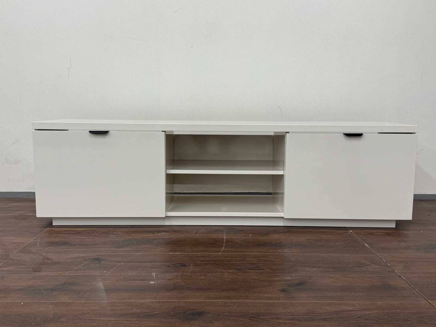 Ikea BYÅS Tv-taso, korkeakiilto valkoinen, 160x42x45 cm Kalustori