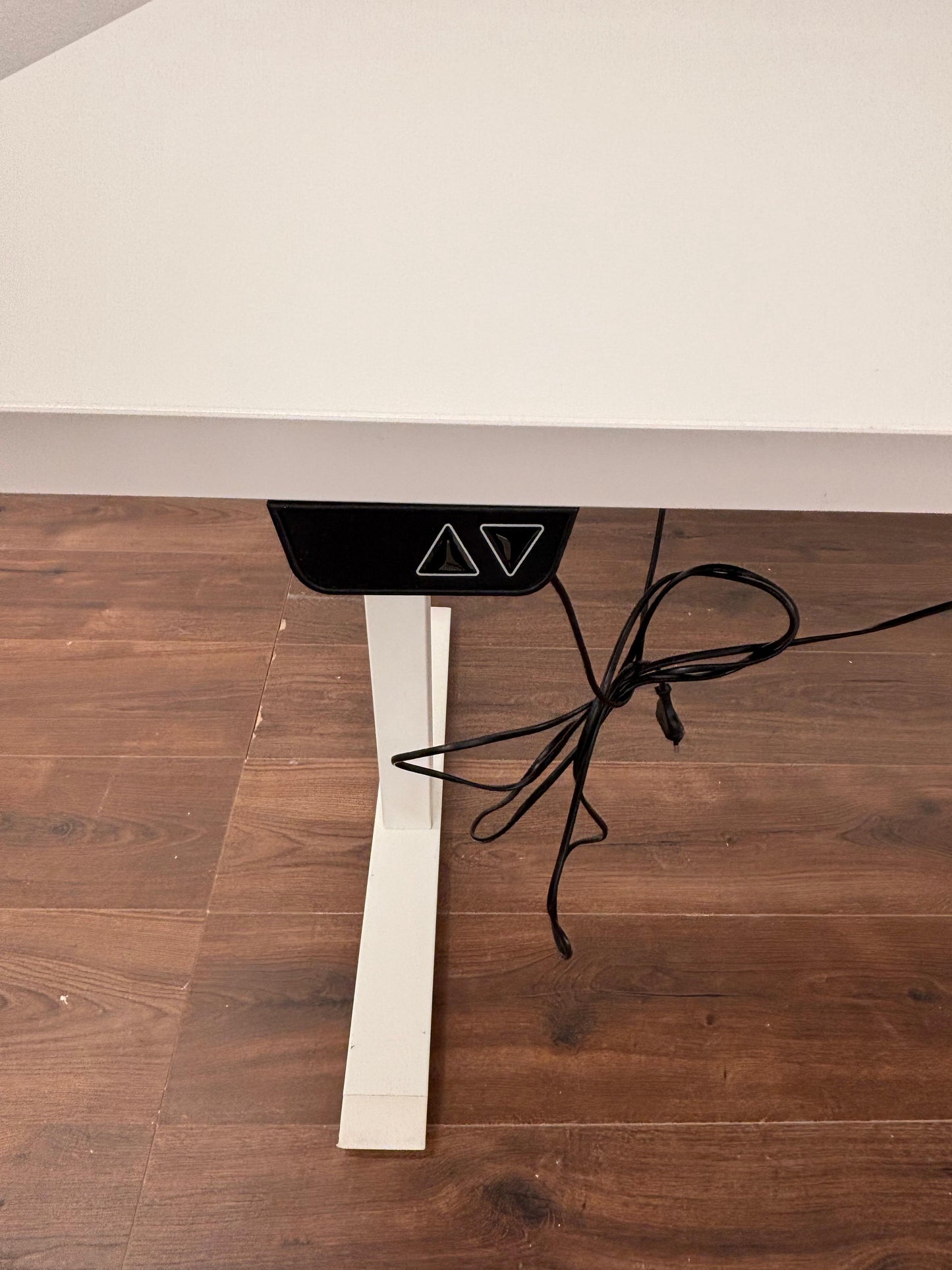 Ikea Rodulf sähköpöytä Kalustori