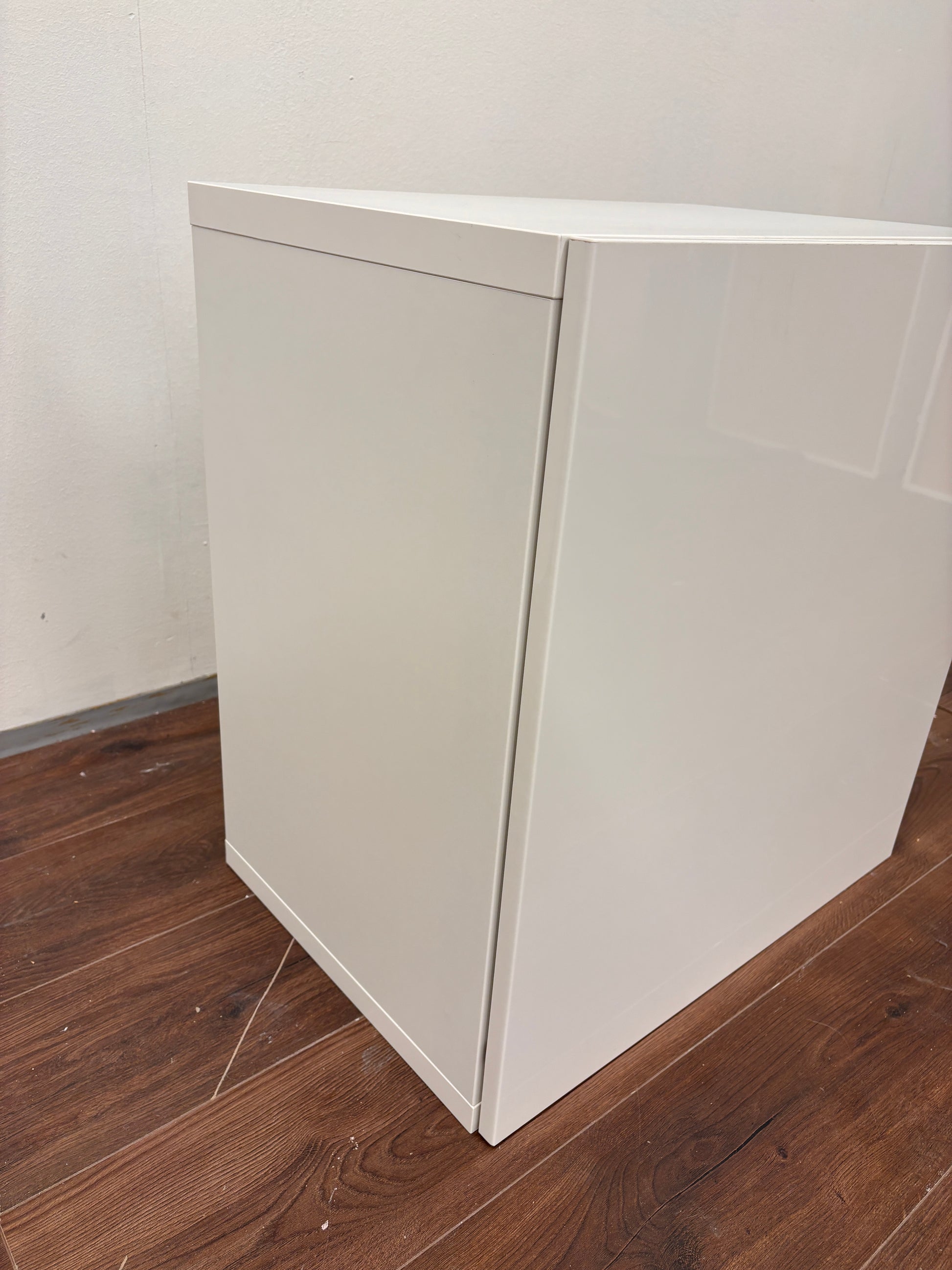 Ikea bestå kaappi,valkoinen Kalustori