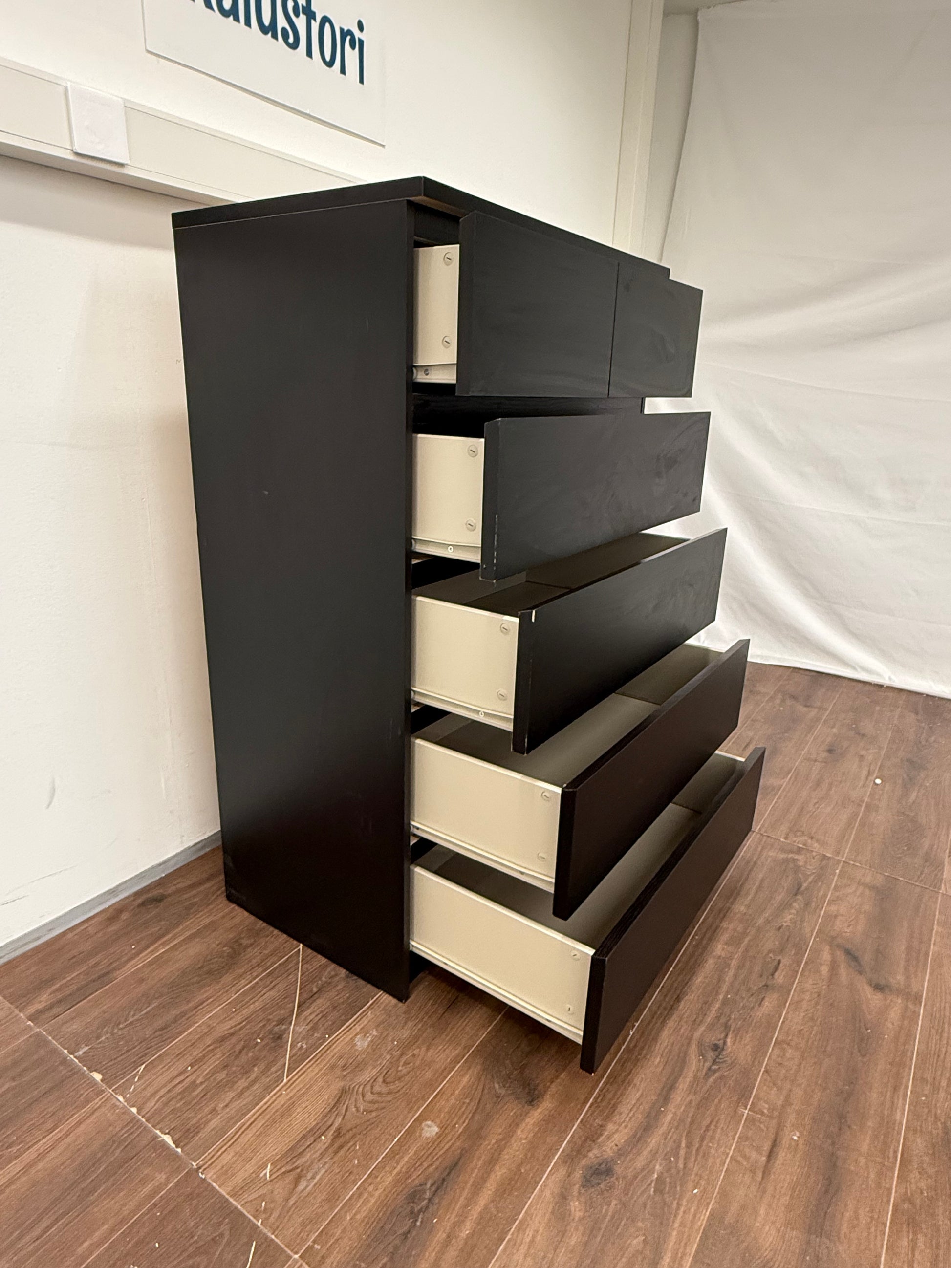 Ikea Malm Lipasto, 6 laatikkoa, Musta , 80x123 cm Kalustori