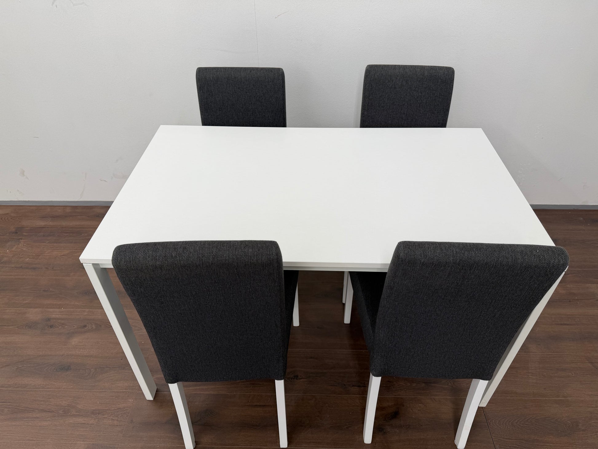 Ikea Melltorp Ruokapöytä ja 4 Tuolia Kalustori