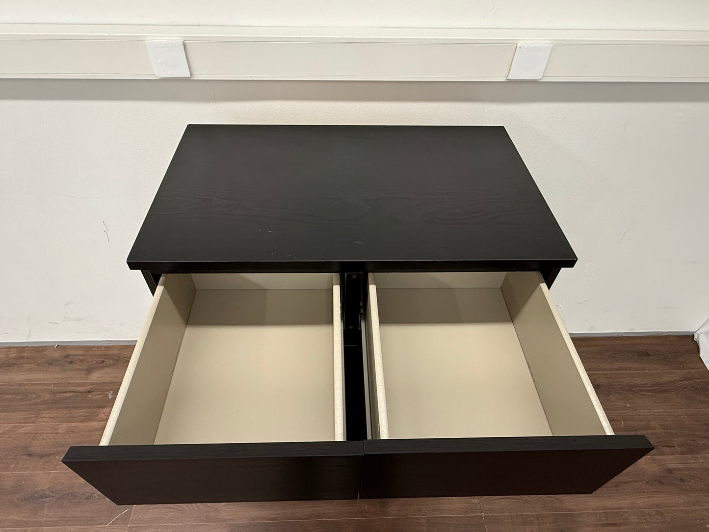 Ikea Malm Lipasto, 6 laatikkoa, Musta , 80x123 cm Kalustori