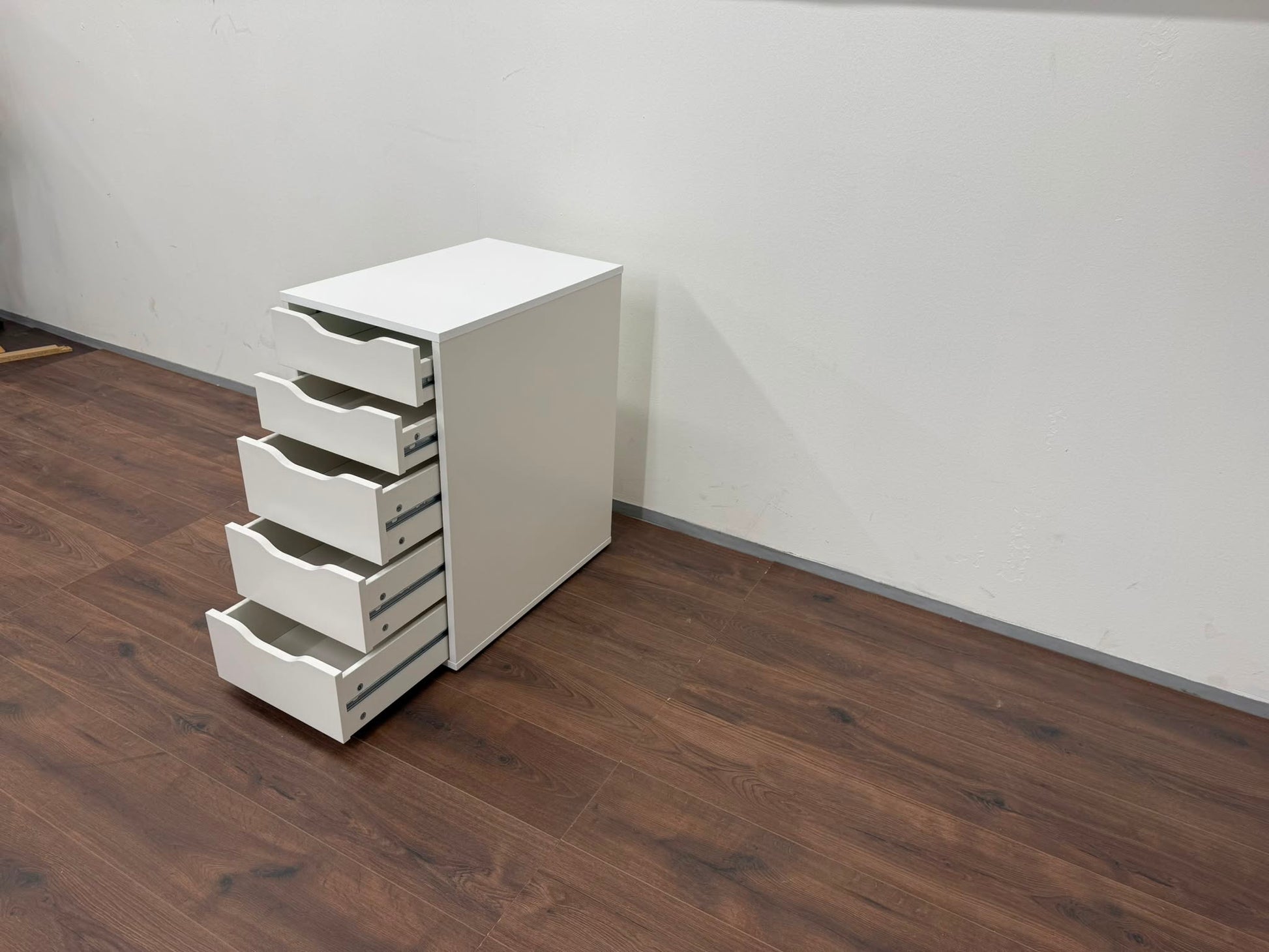 Ikea Alex Lipasto Kalustori