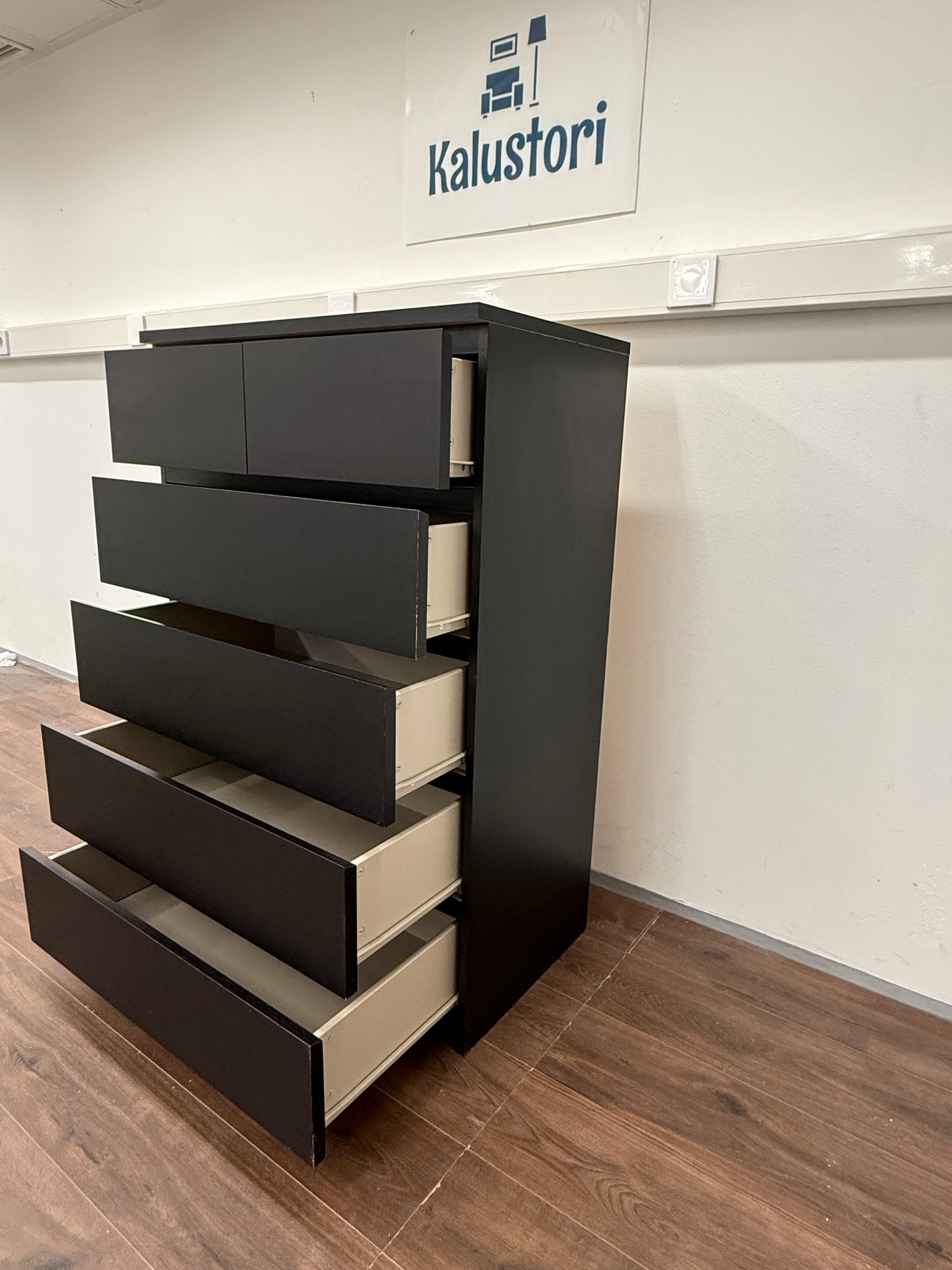 Ikea Malm Lipasto, 6 laatikkoa, Musta , 80x123 cm Kalustori