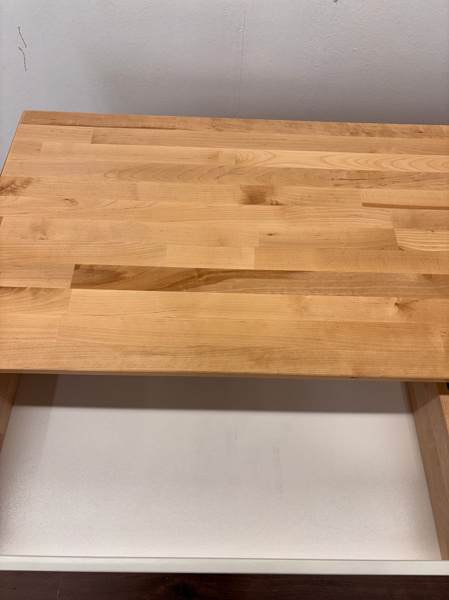 Ikea Mandal valkoinen ja luonnonvärinen kuuden laatikon lipasto Kalustori
