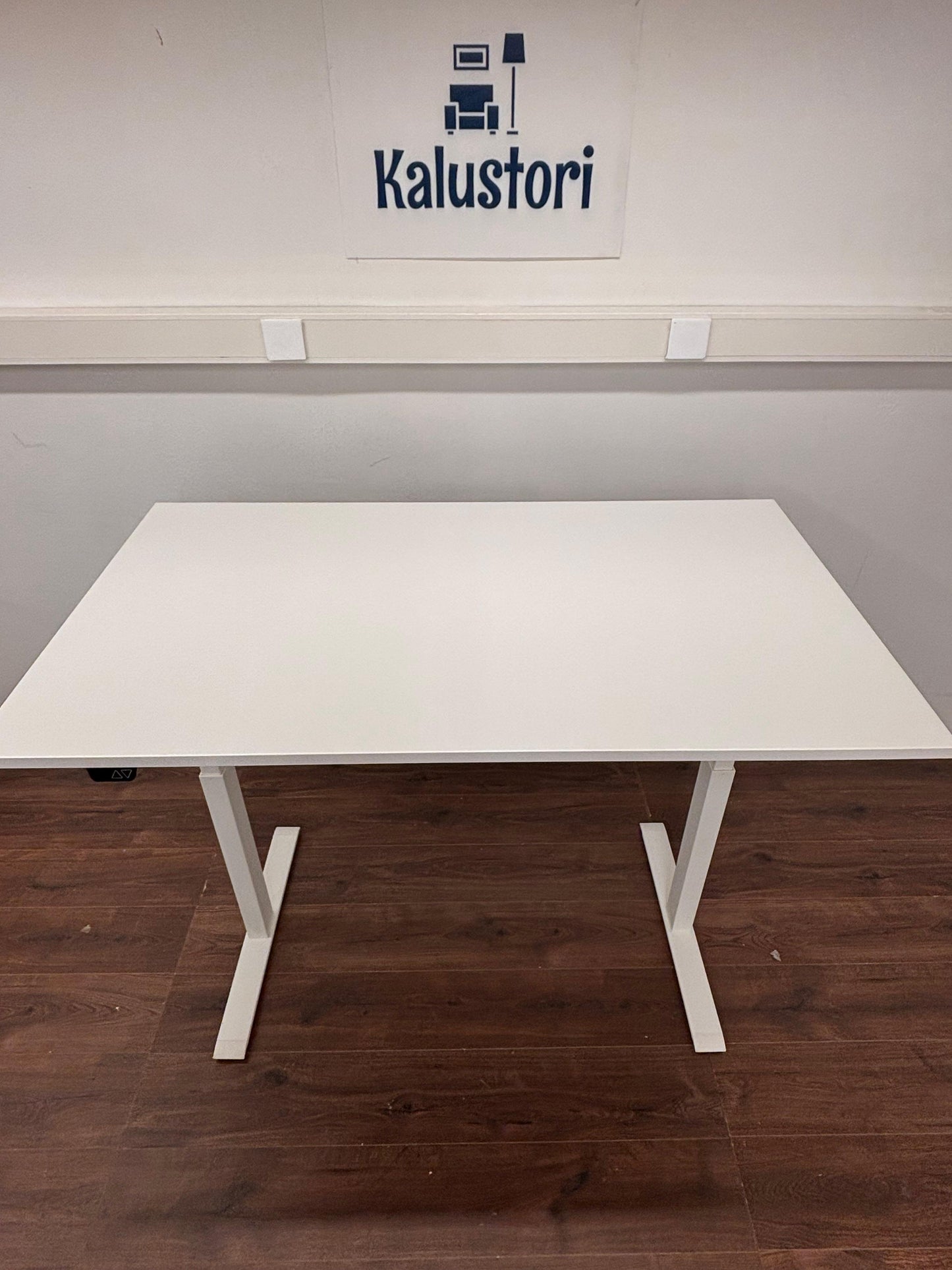 Ikea Rodulf sähköpöytä Kalustori