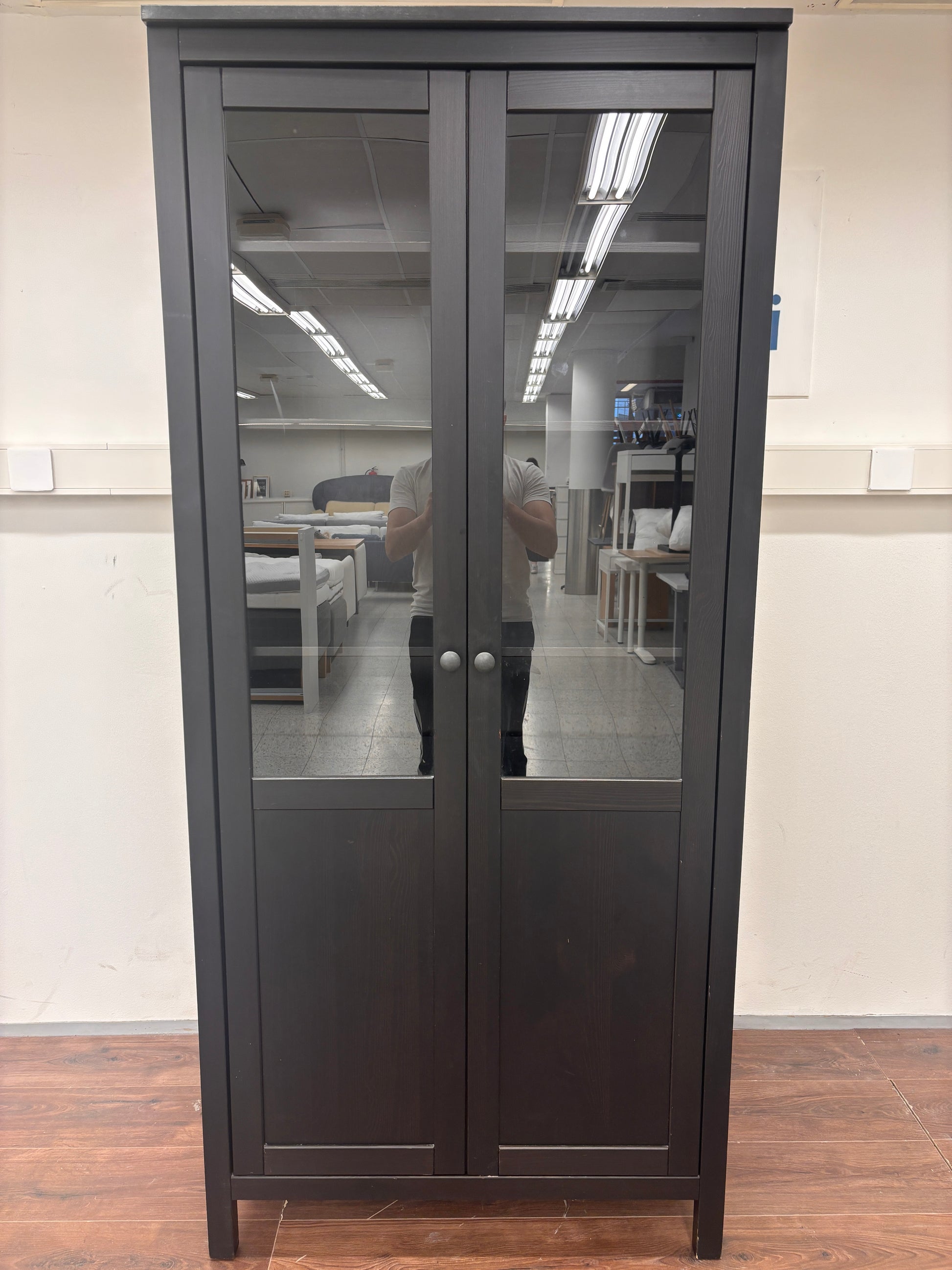 IKEA Hemnes ,vitriinikaappi ,mustanruskea Kalustori