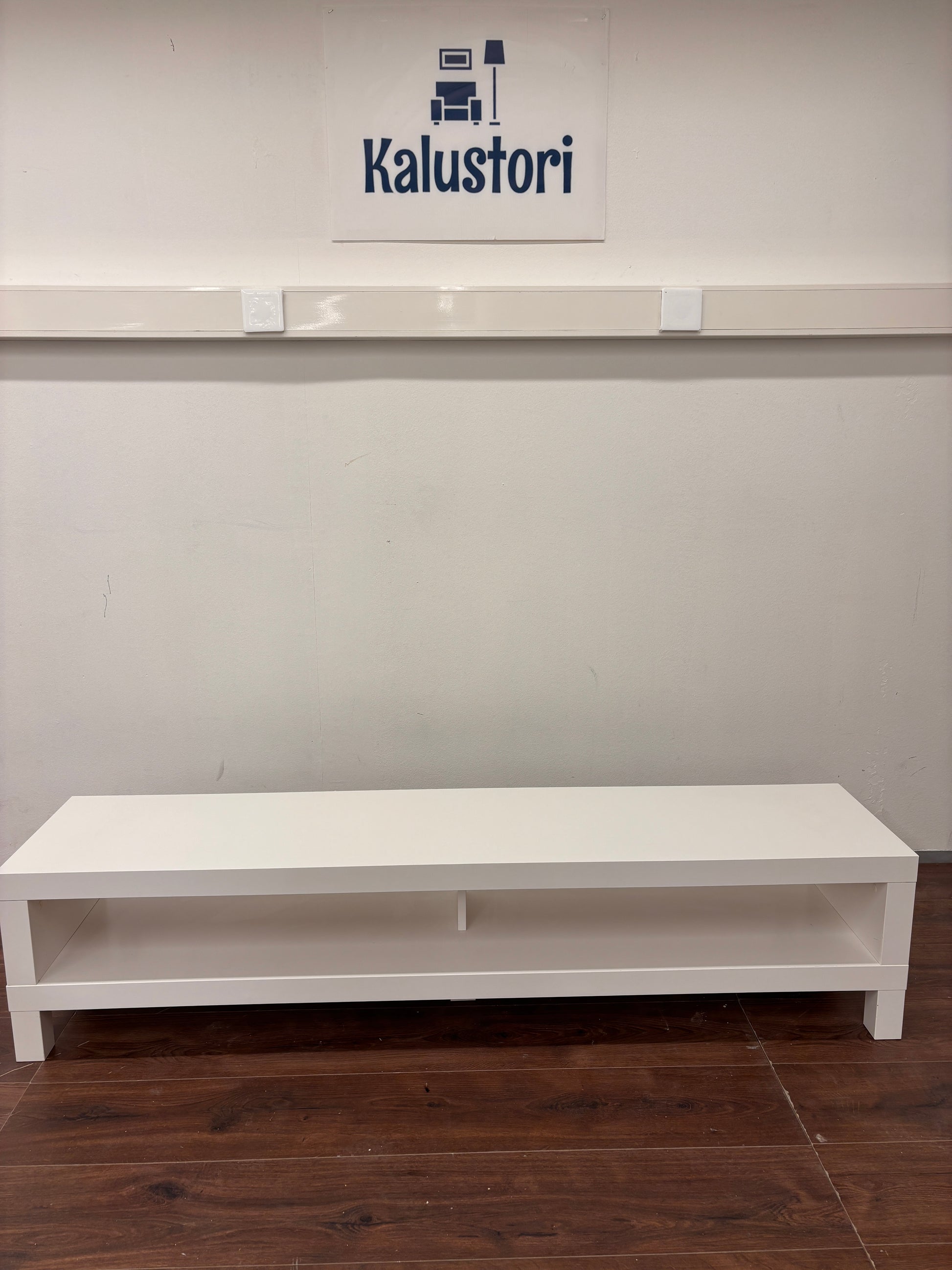 IKEA LACK tv-taso Kalustori