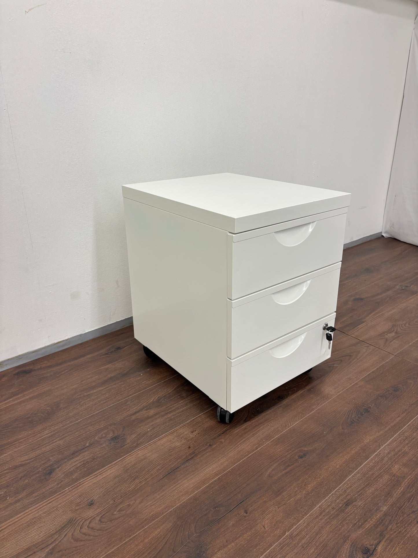 Ikea Erik Arkistolipasto pyörillä Kalustori