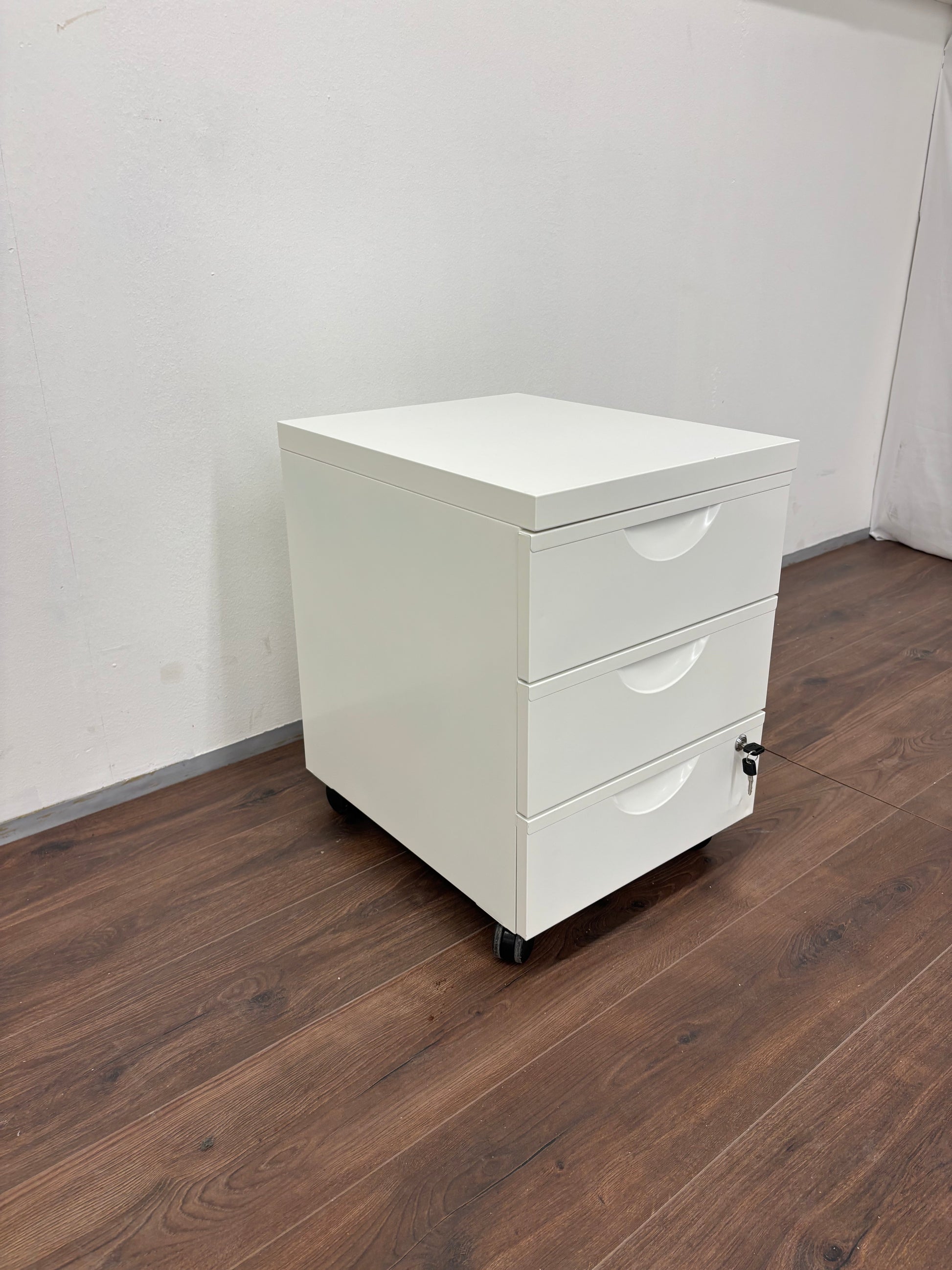 Ikea Erik Arkistolipasto pyörillä Kalustori