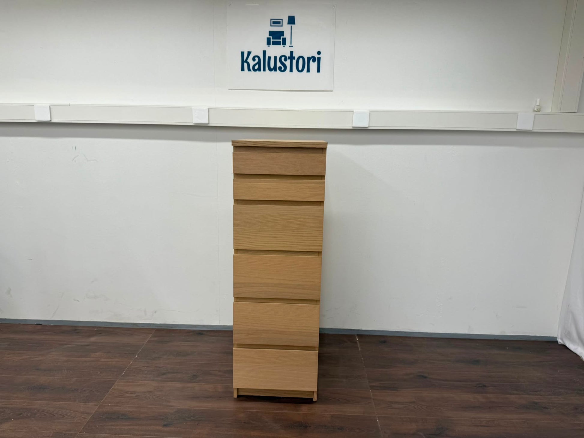 Ikea Malm Lipasto Peilillä Kalustori