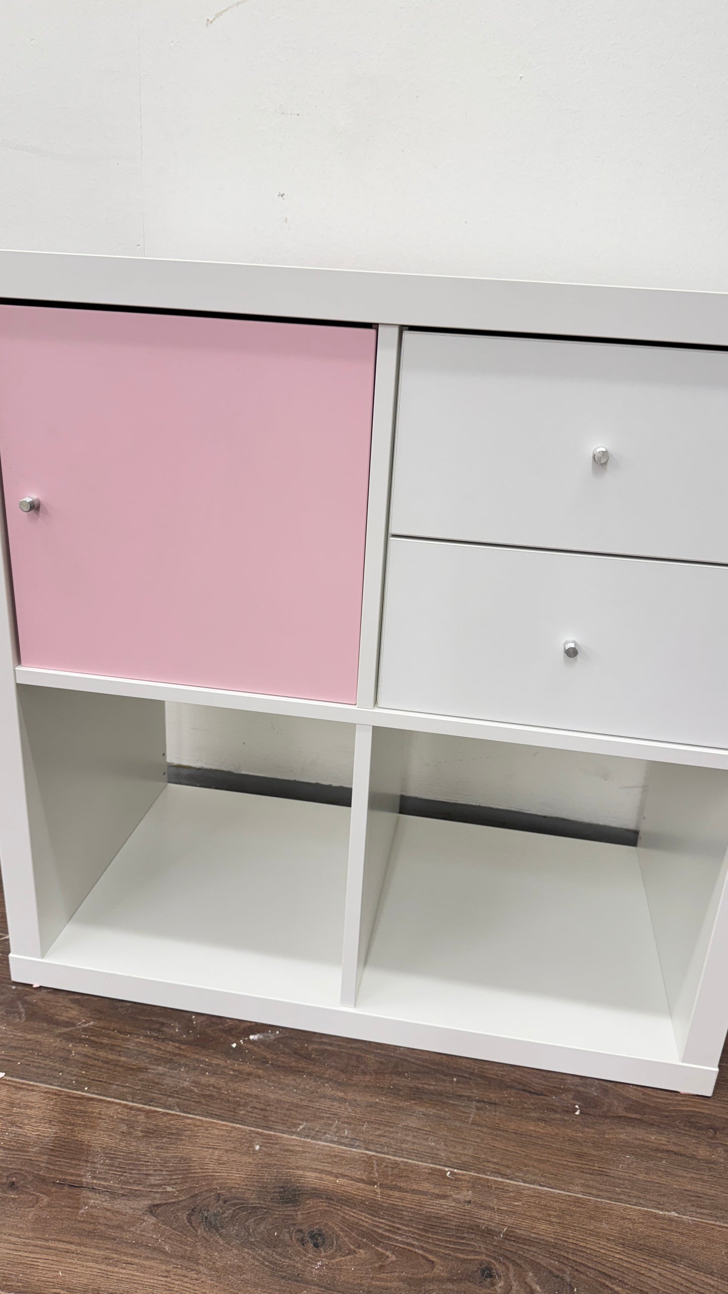 Ikea KALLAX Hylly ja ovi/2 laatikkoa, valkoinen, 77x77 cm Kalustori