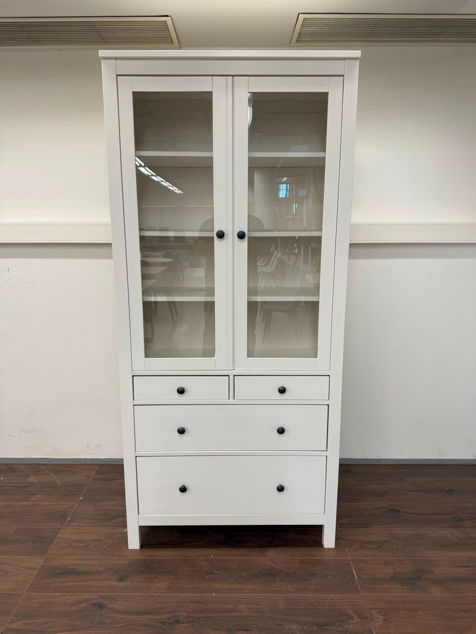 Ikea Hemnes Vitriini Kalustori