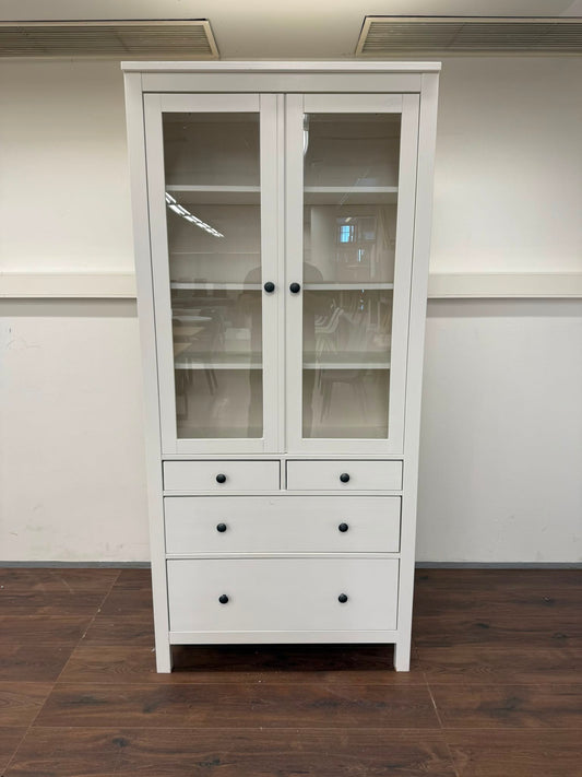 Ikea Hemnes Vitriini Kalustori