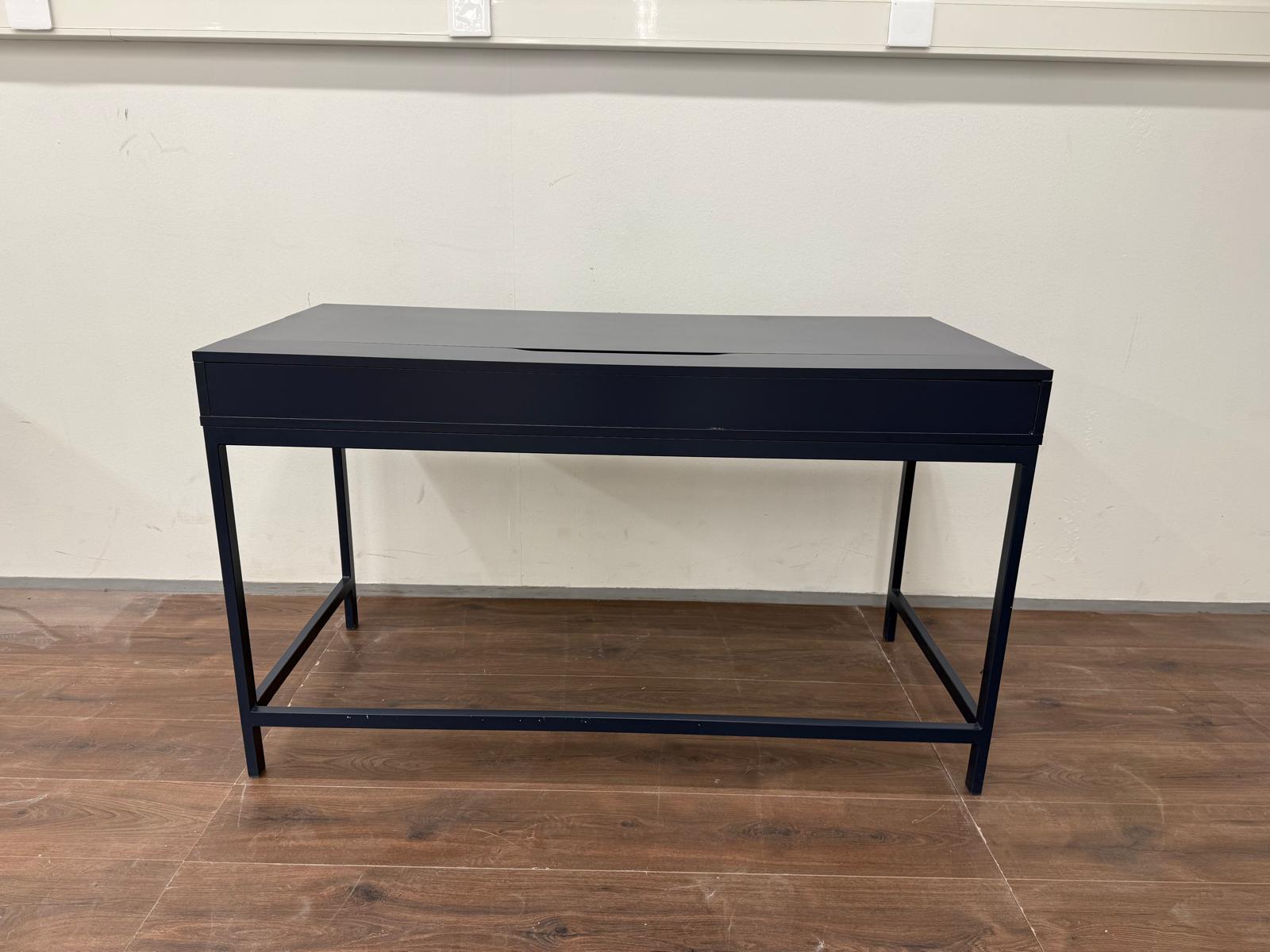 Ikea ALEX Työpöytä, 132x58 cm Kalustori