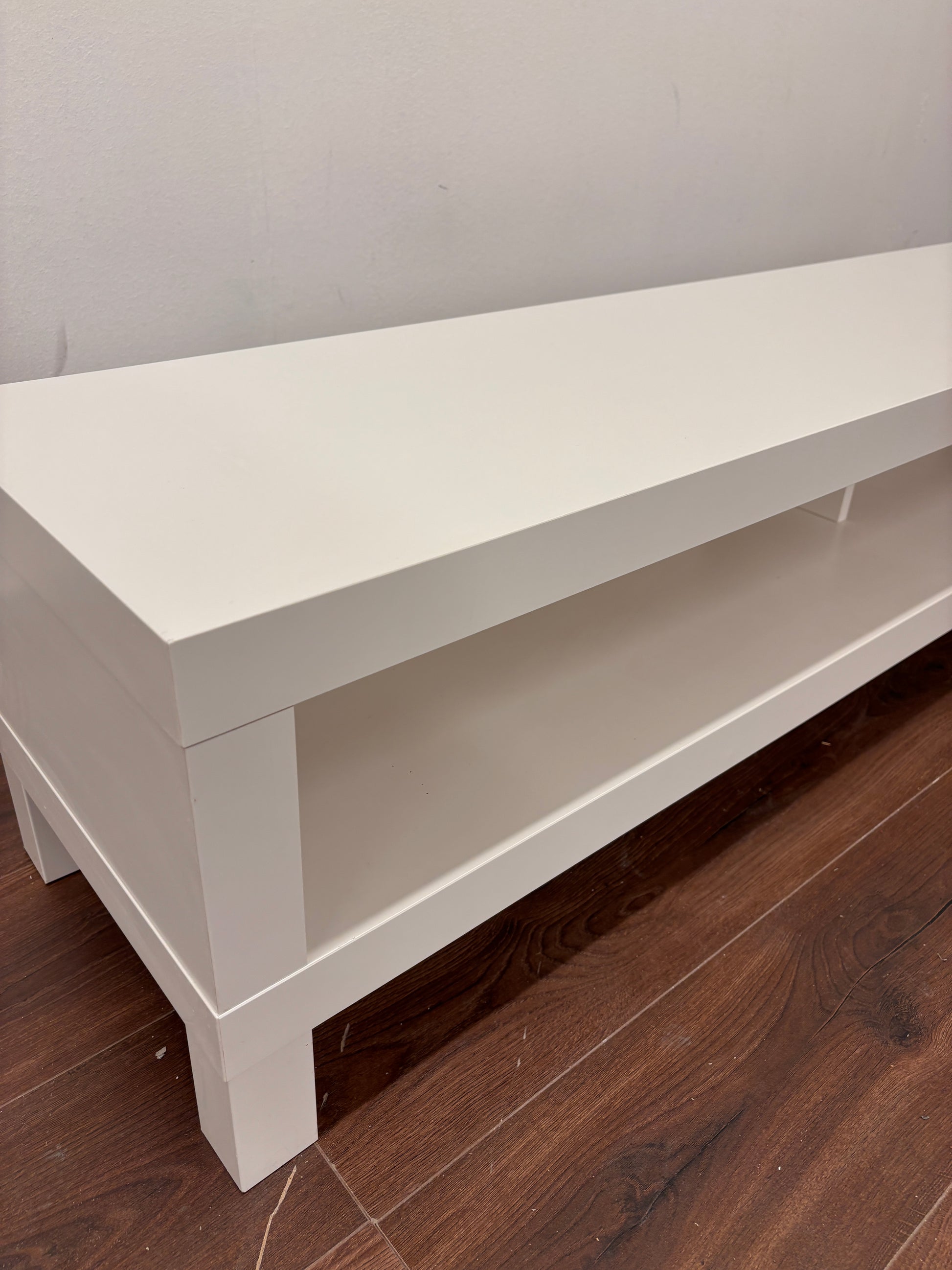 IKEA LACK tv-taso Kalustori