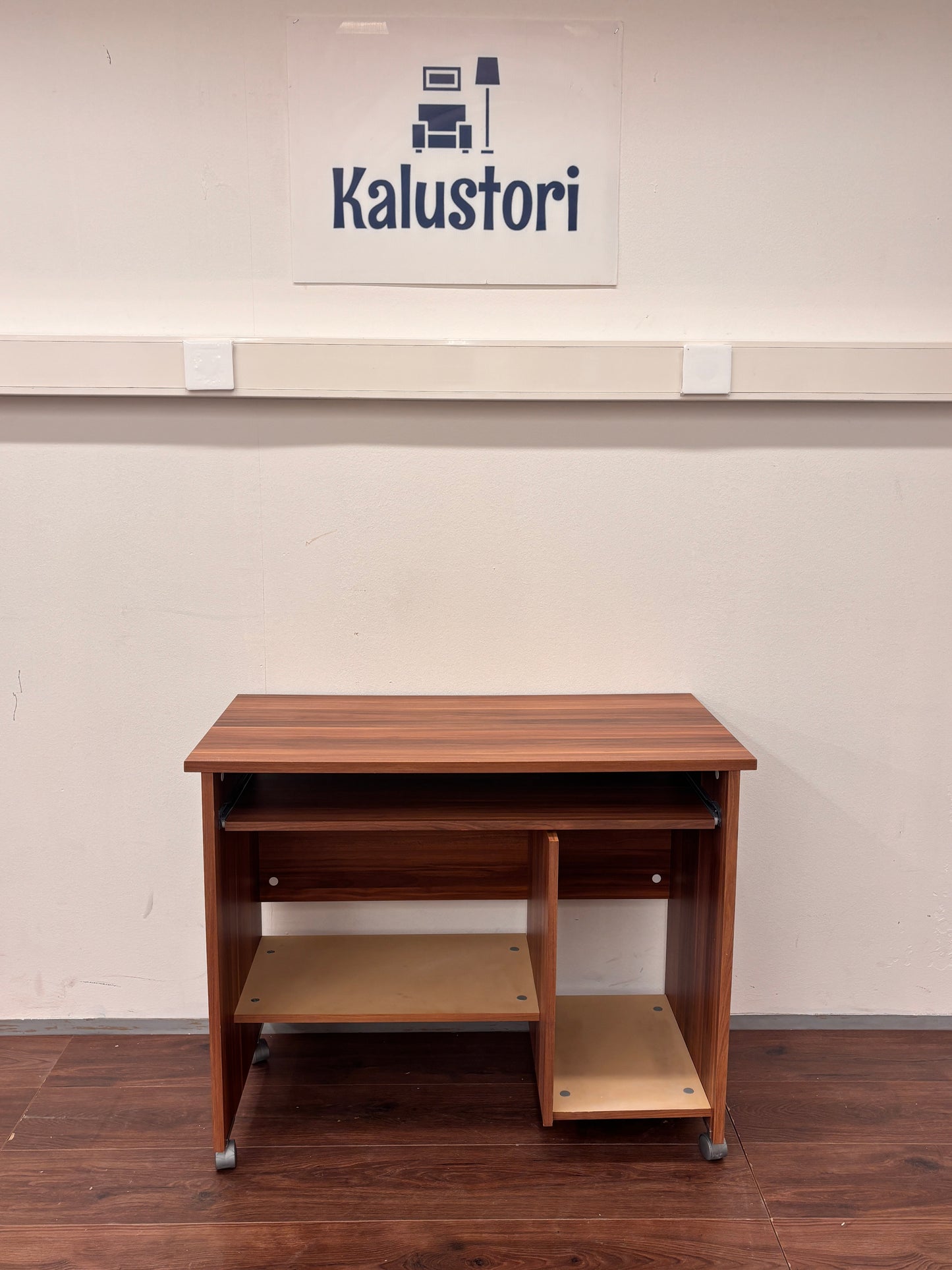 Tietokone Pöytä Tammiviilu 90x72x48cm Kalustori