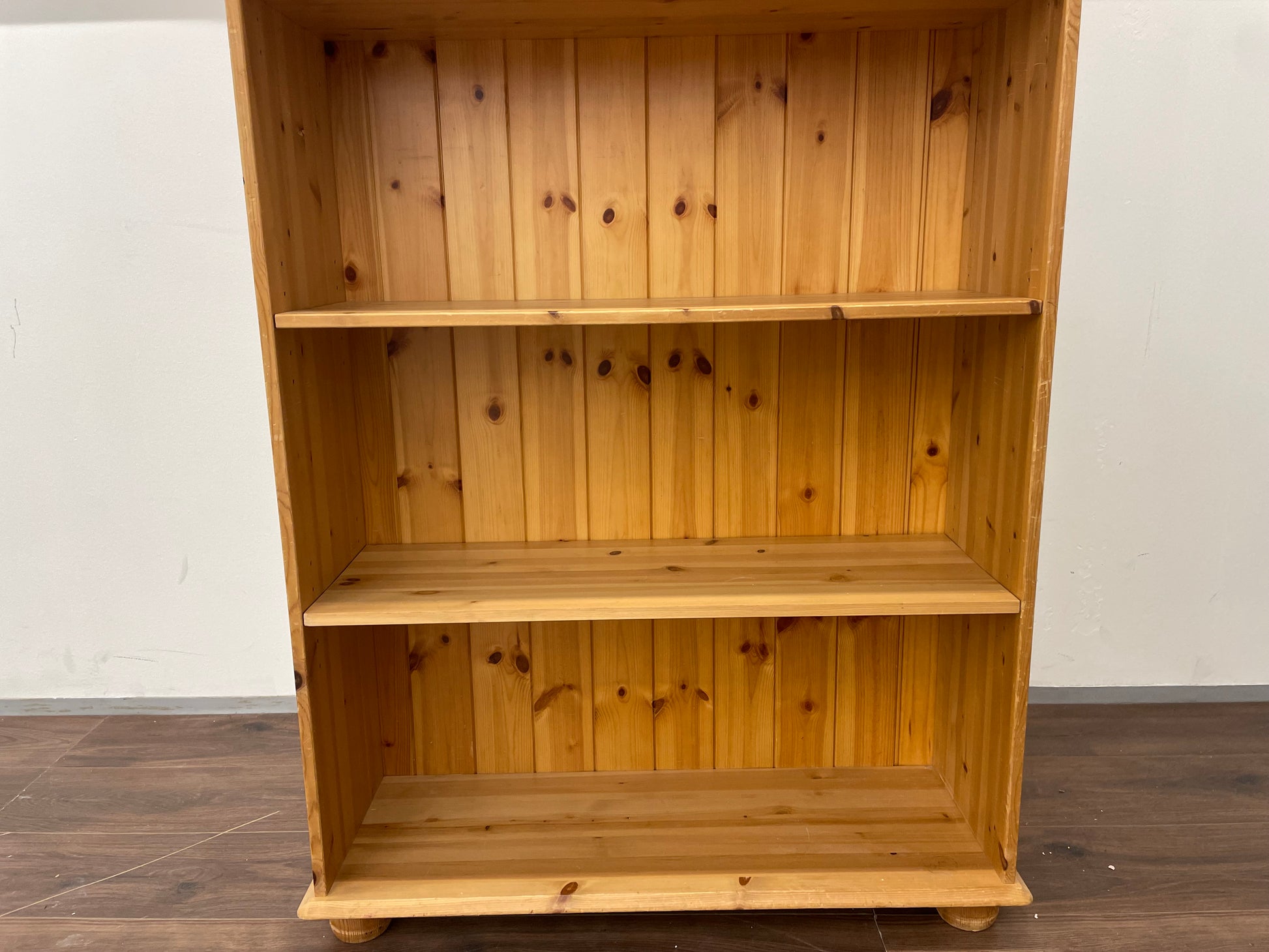 Ikea Täyspuinen kirjahylly Kalustori