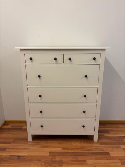Ikea Hemnes Lipasto