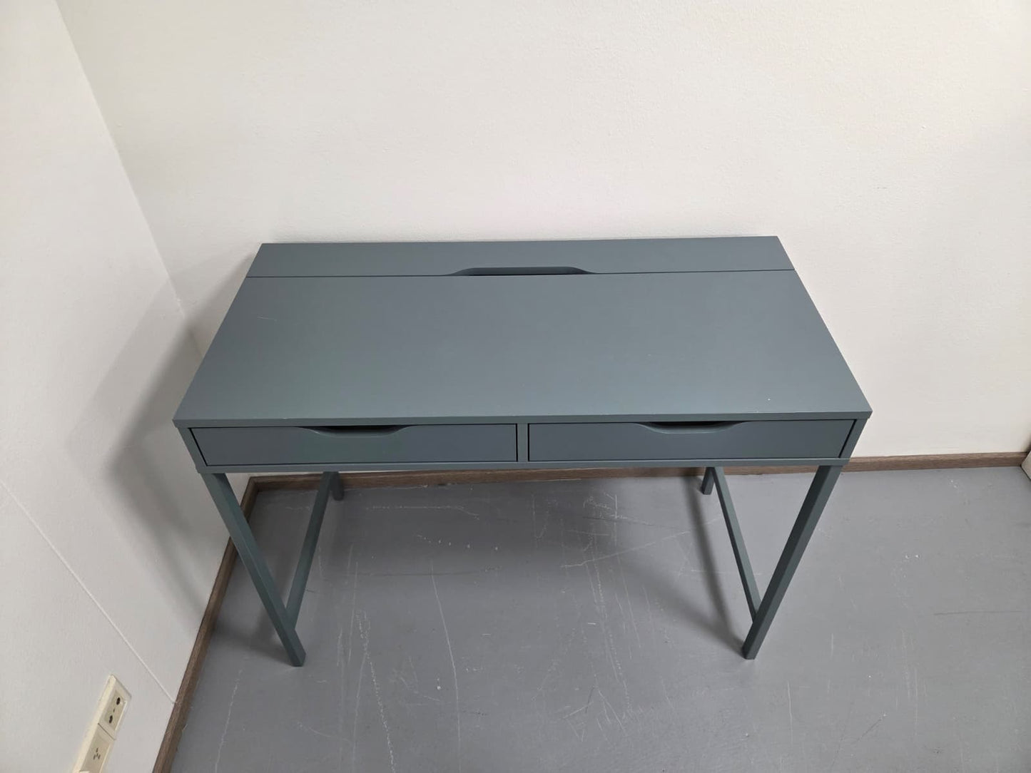 Ikea Alex Työpöytä