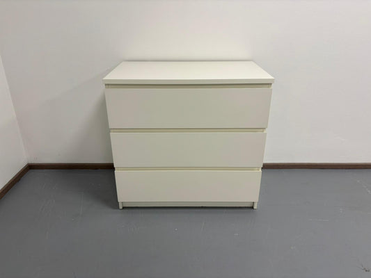 Ikea Malm Lipasto
