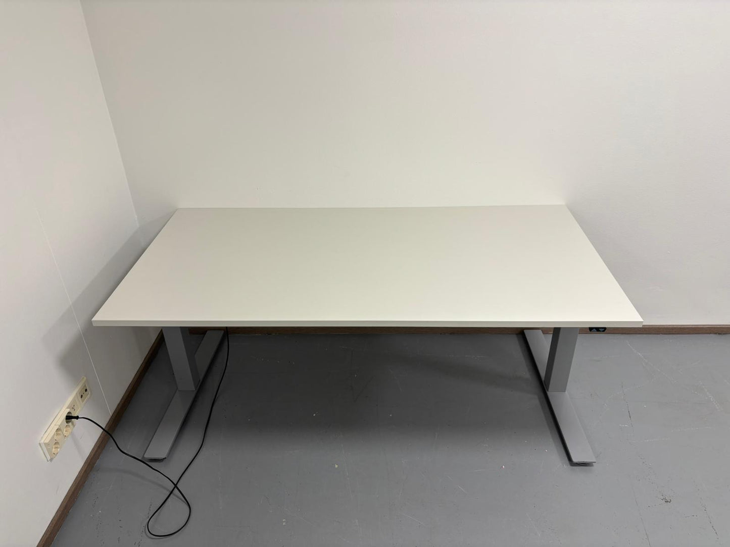 Martela Sähköpöytä