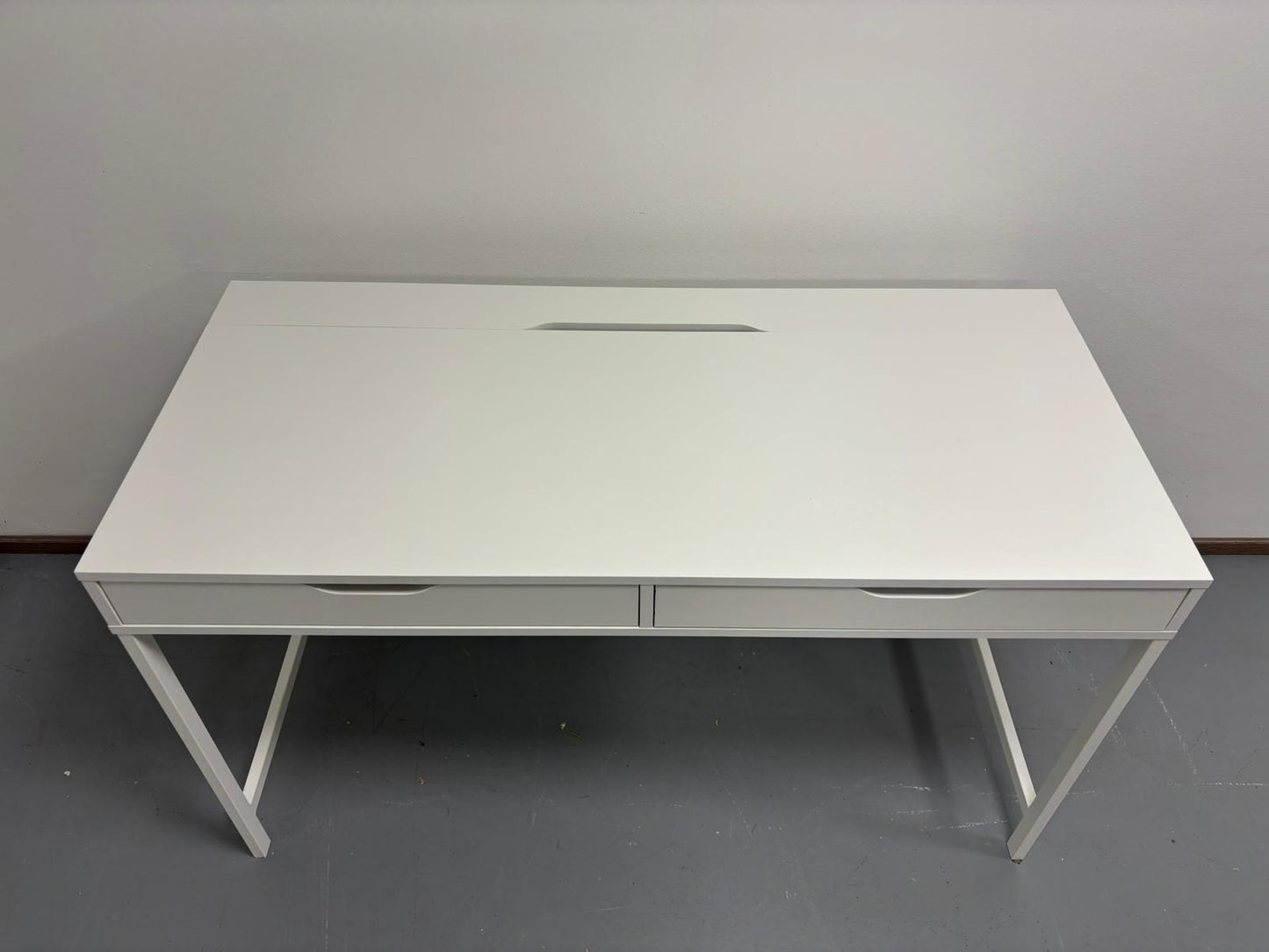 Ikea Alex Työpöytä